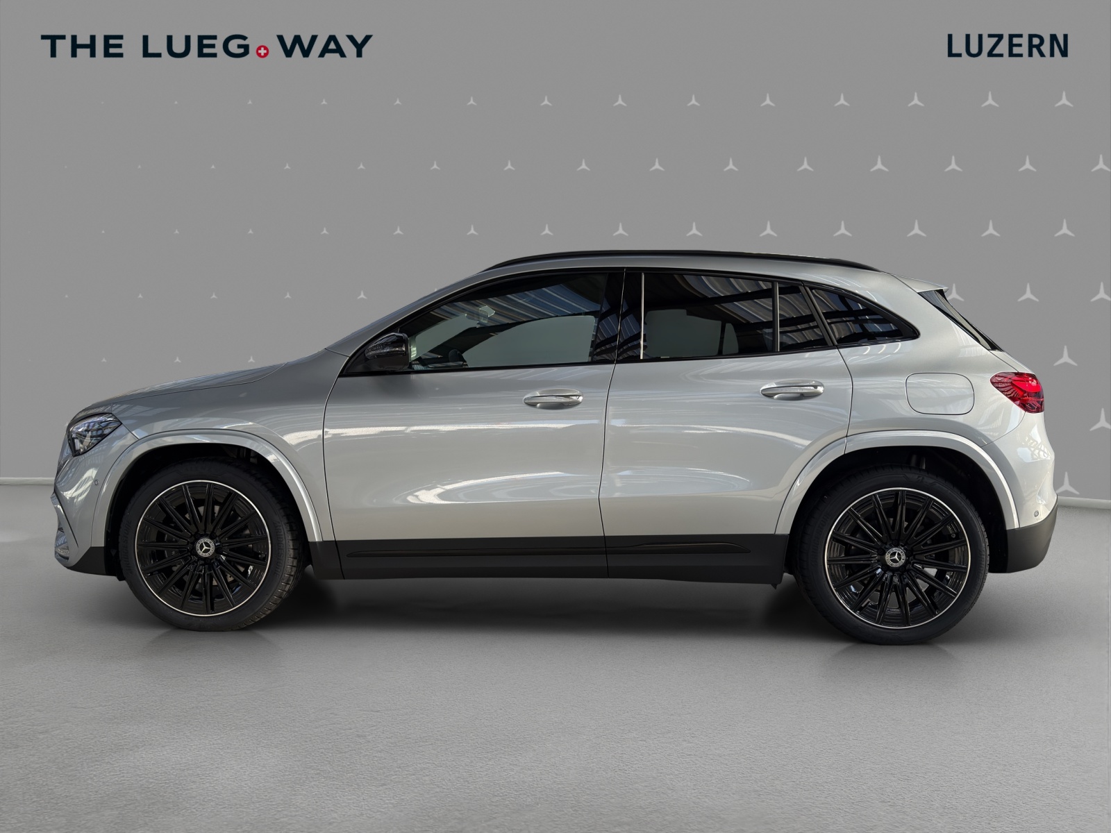 MERCEDES-BENZ GLA 200 Night Star 7G-DCT-image-1