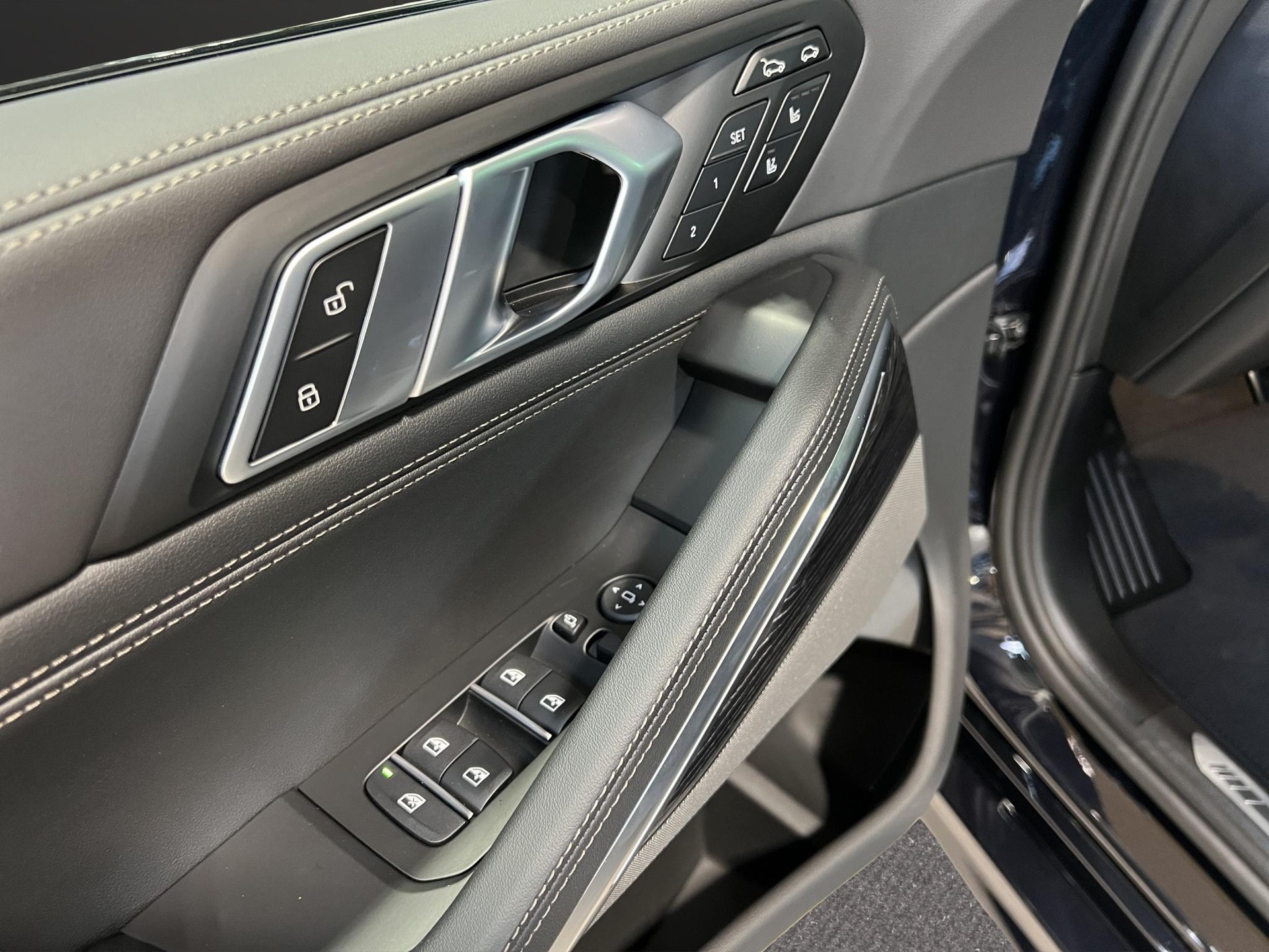 BMW X6 xDrive40d M Sport-image-11