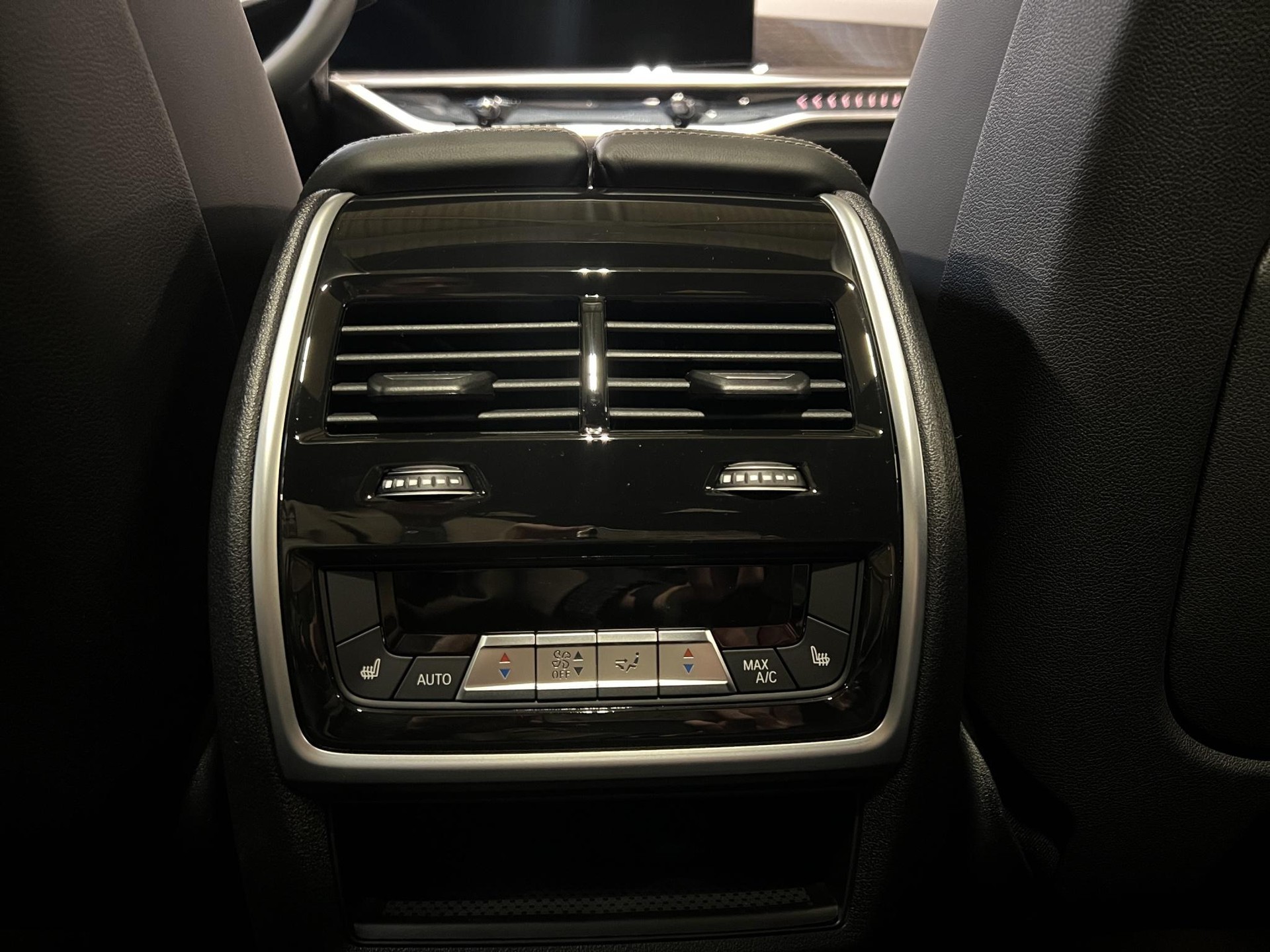 BMW X6 xDrive40d M Sport-image-10