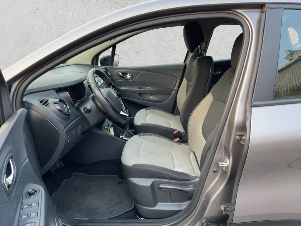 RENAULT Captur 1.2 TCe Dynamique EDC-image-8