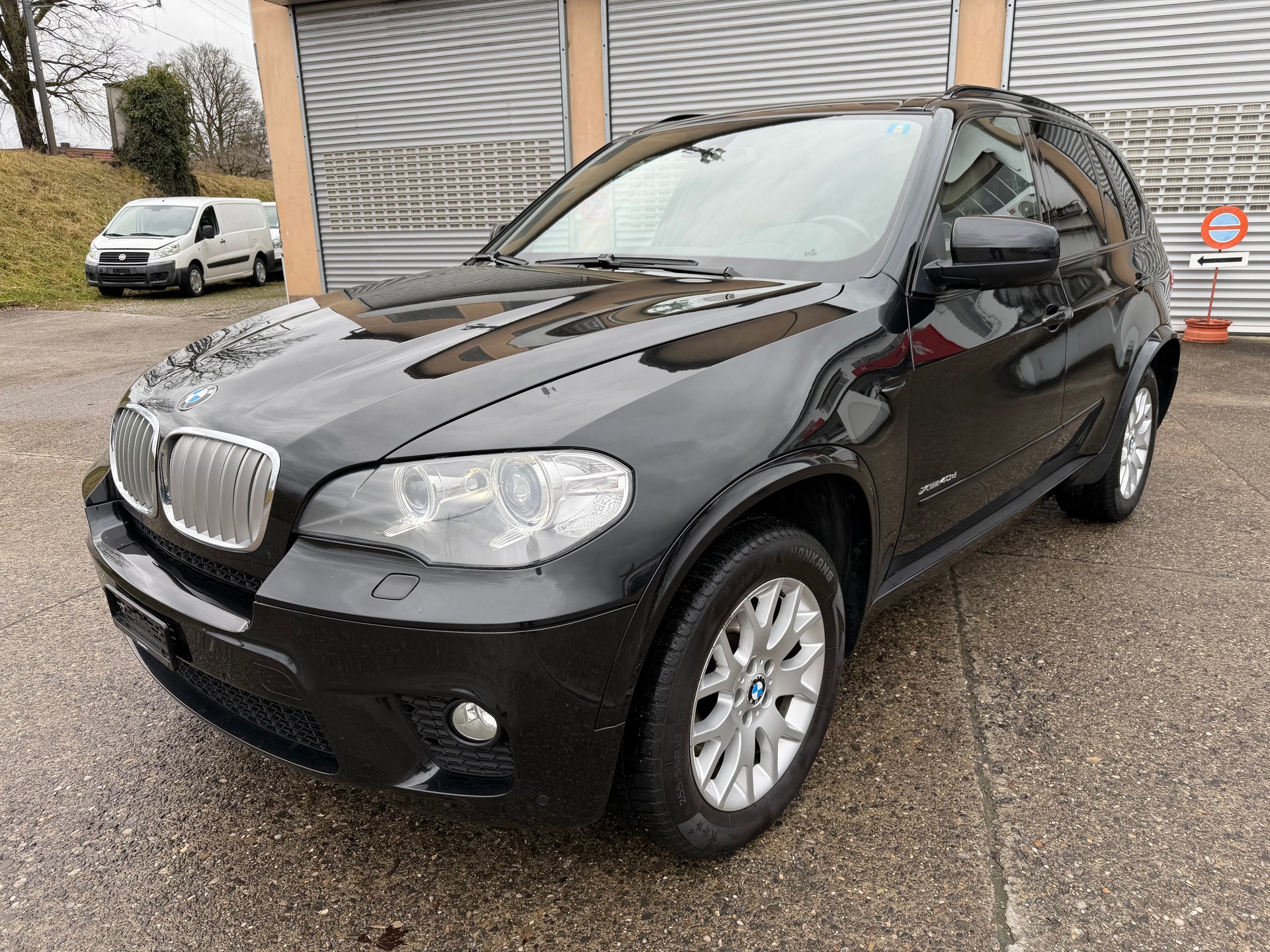 BMW X5 xDrive 40d Steptronic-image-0