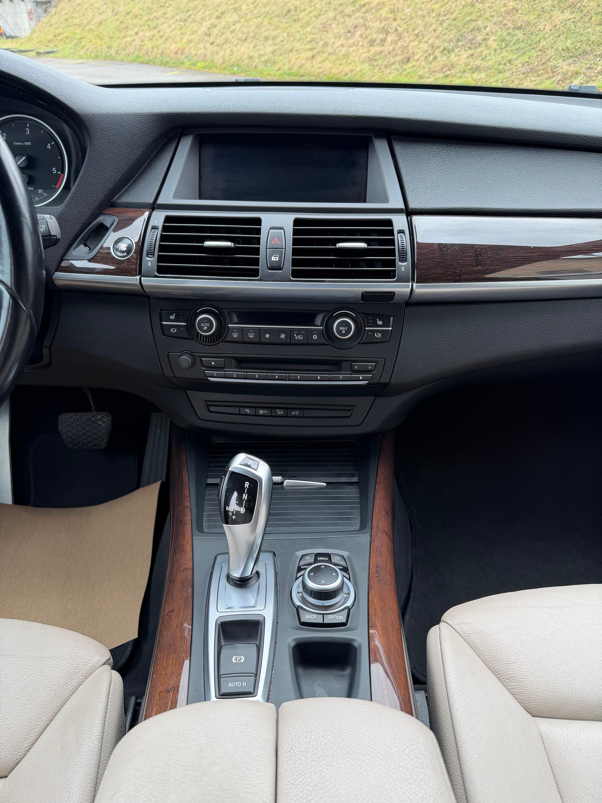 BMW X5 xDrive 40d Steptronic-image-11