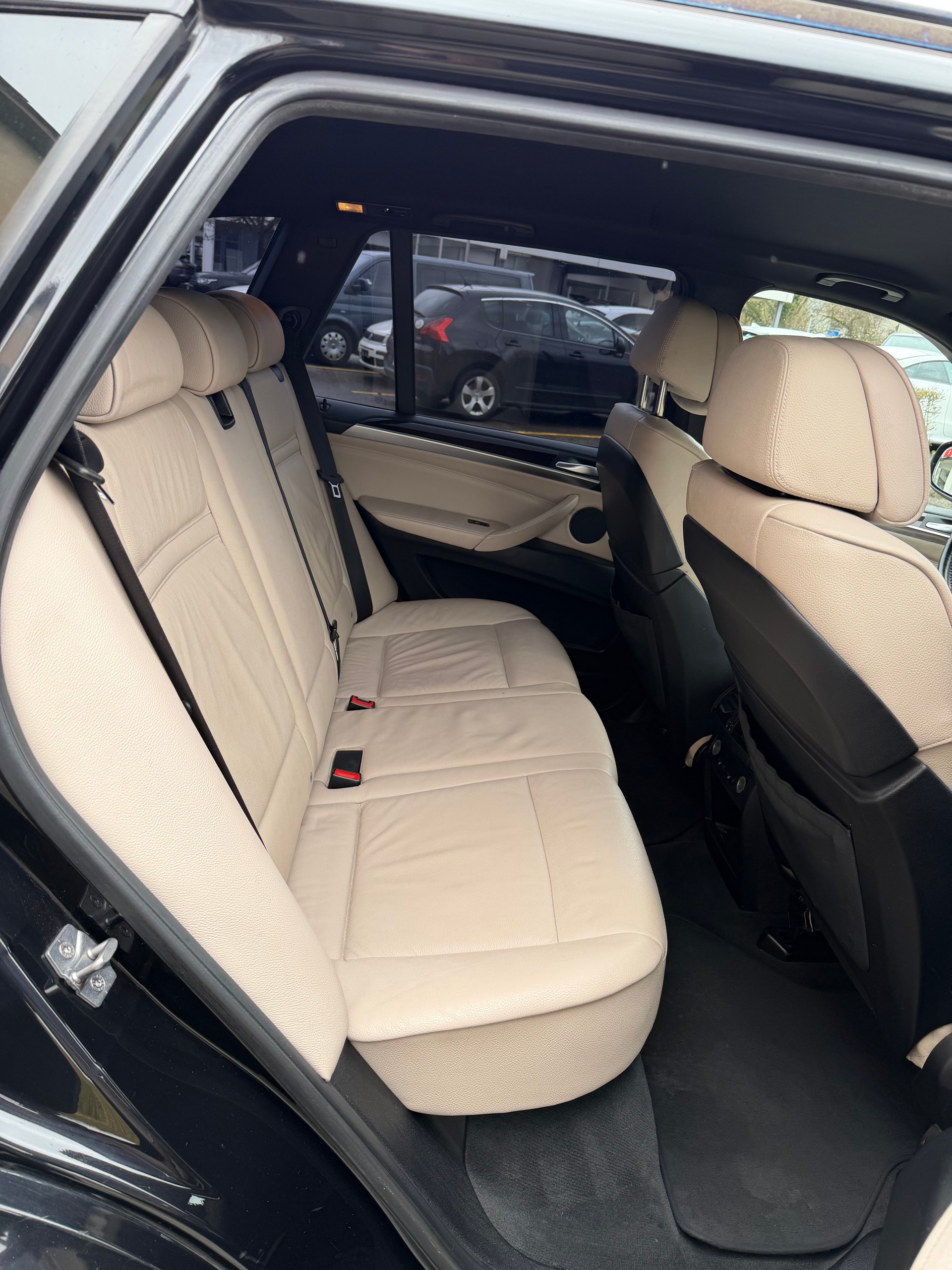 BMW X5 xDrive 40d Steptronic-image-14