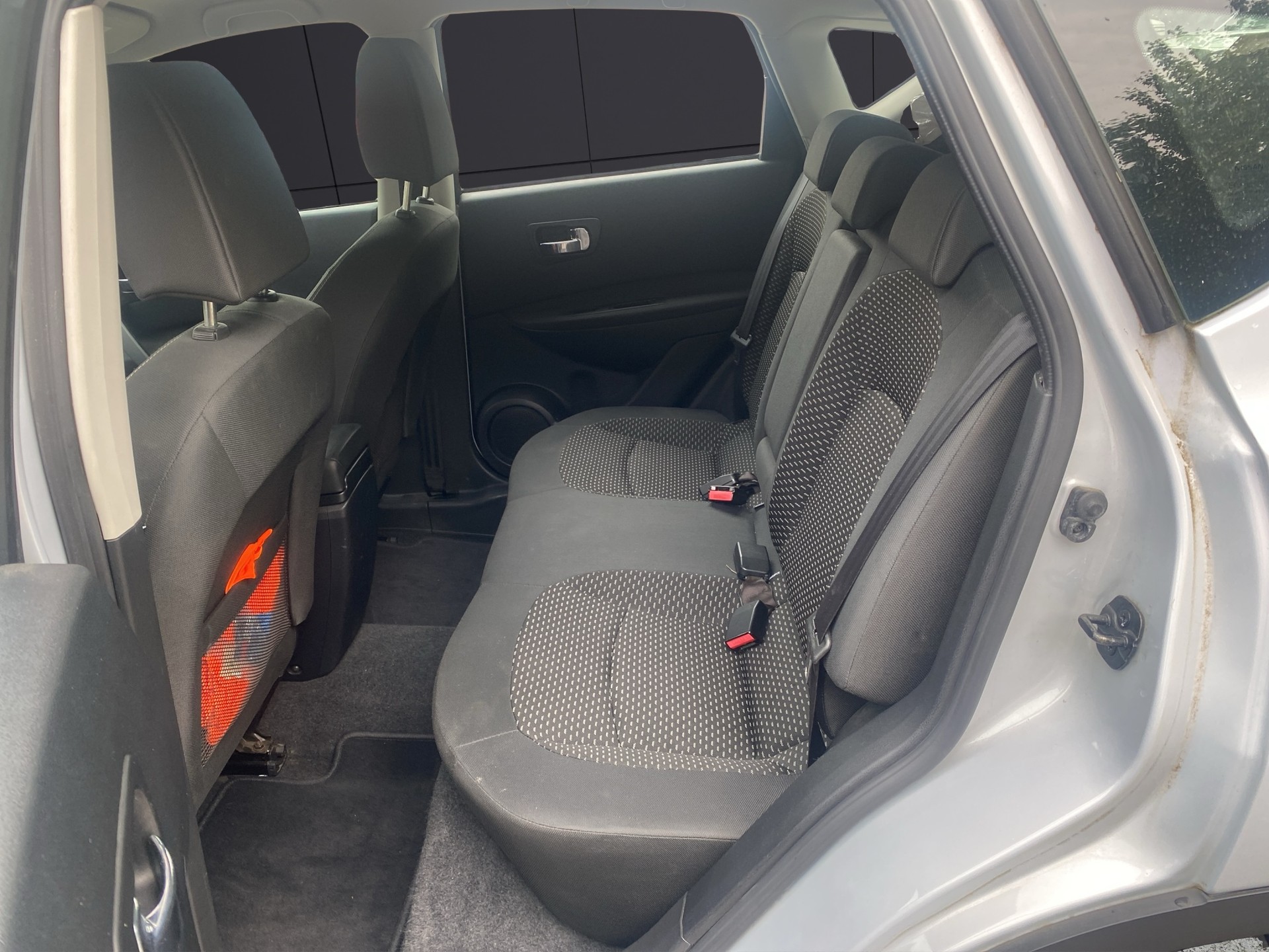NISSAN Qashqai 2.0 dCi 4WD acenta Automatic-image-15