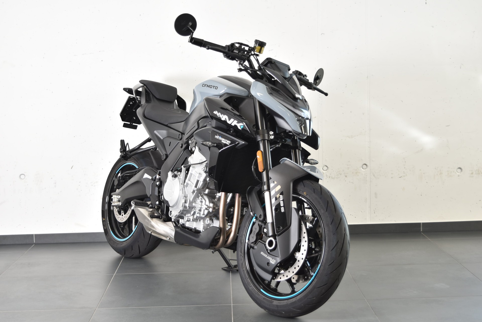 CF MOTO 675 NK-showroom-element-2