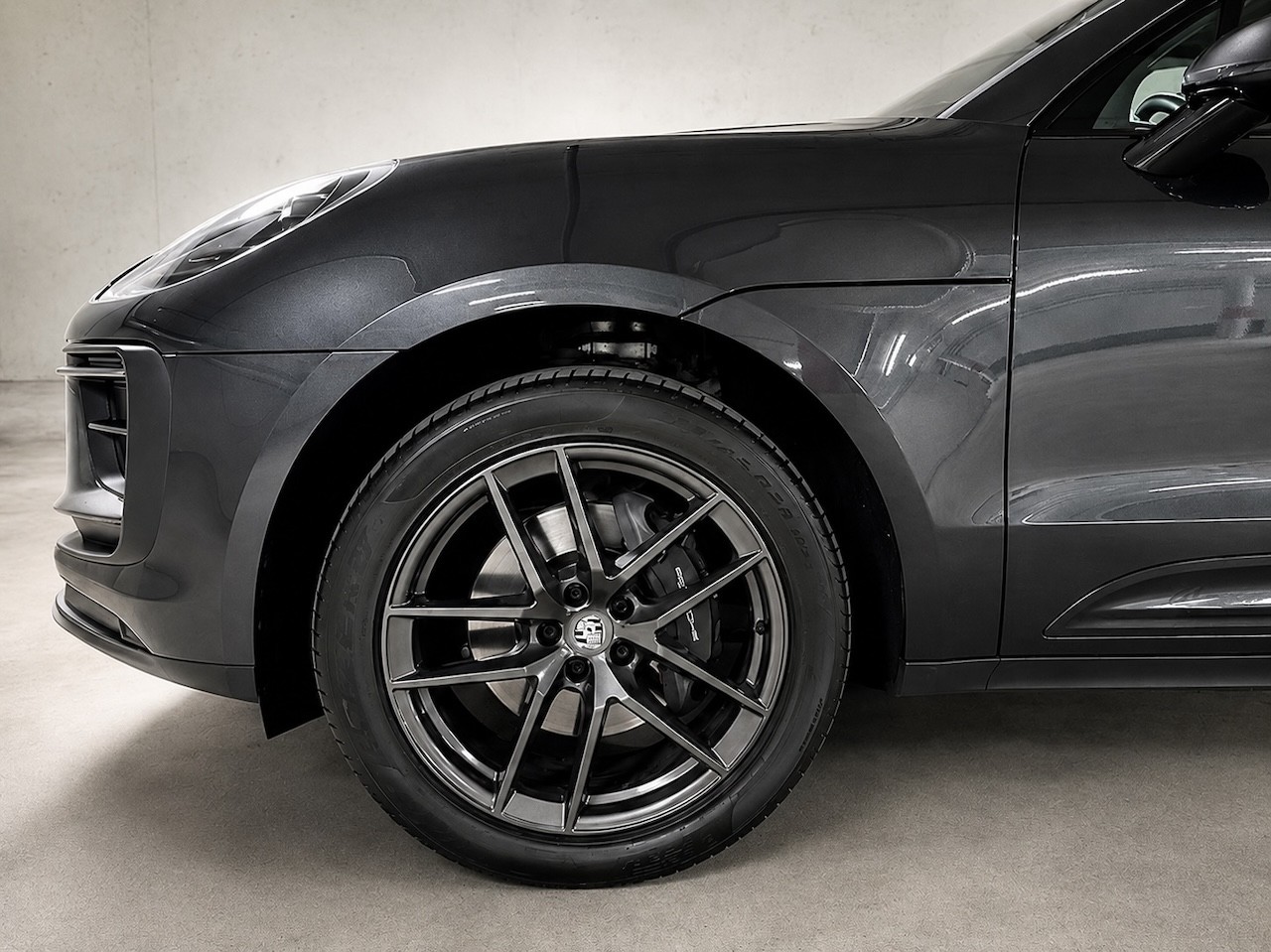 PORSCHE Macan T PDK-image-5