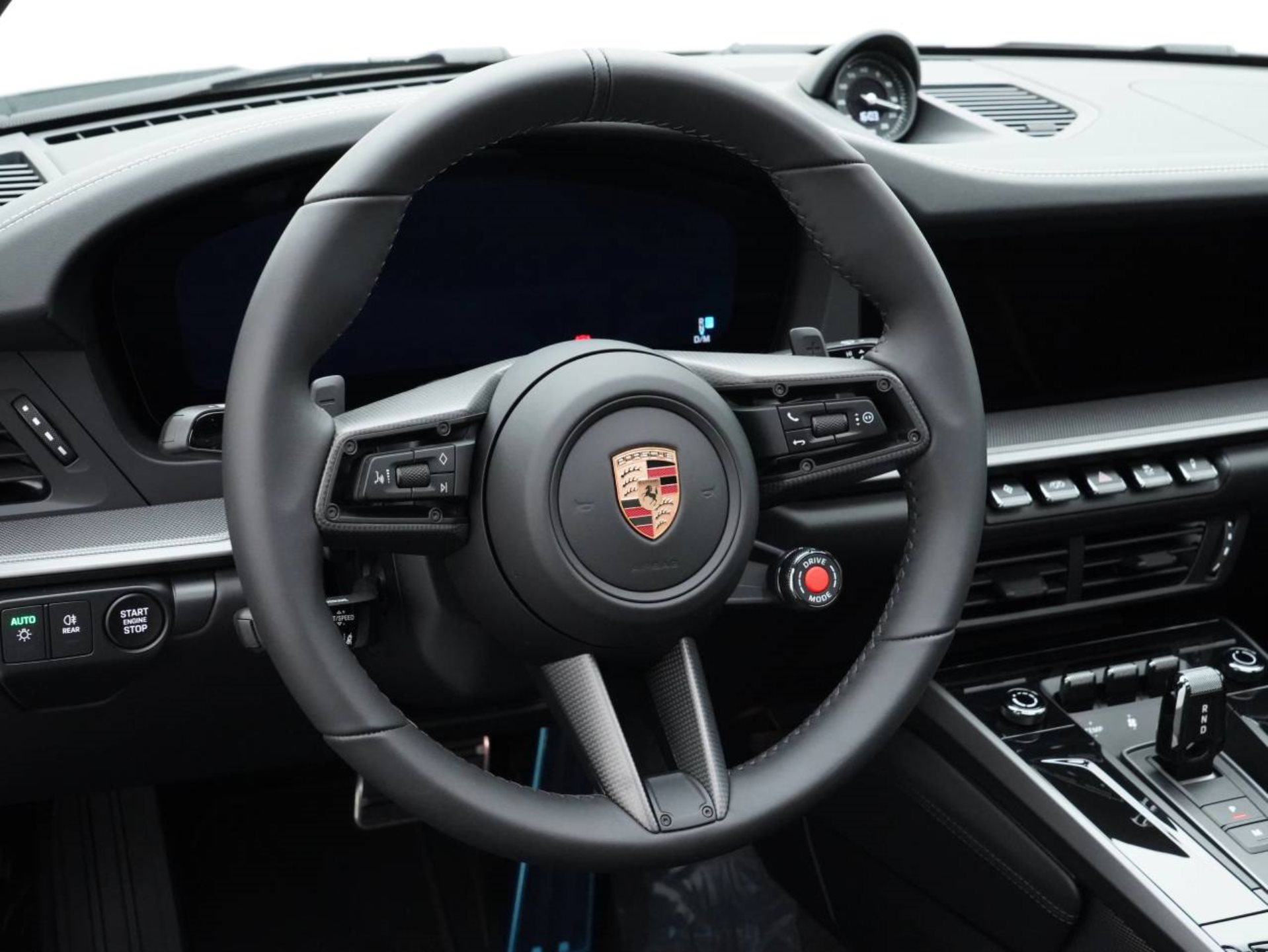 PORSCHE 911 Carrera S-image-15