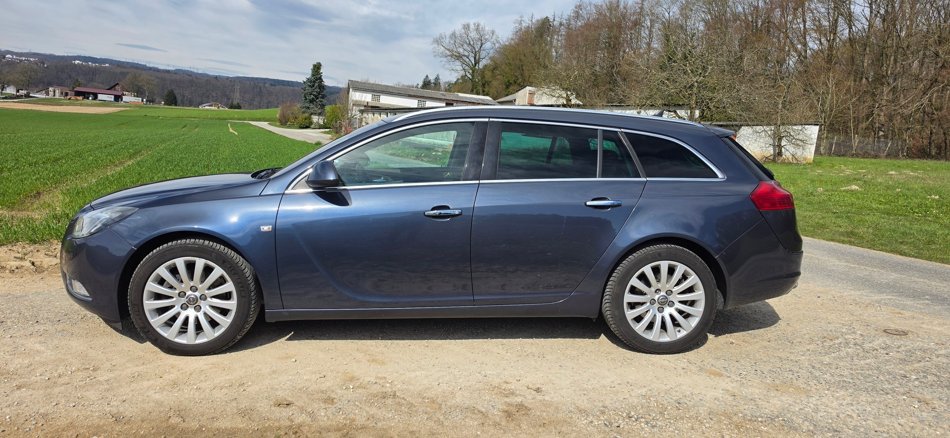 OPEL Insignia Sports Tourer 2.0 Turbo Cosmo Automatic-image-3