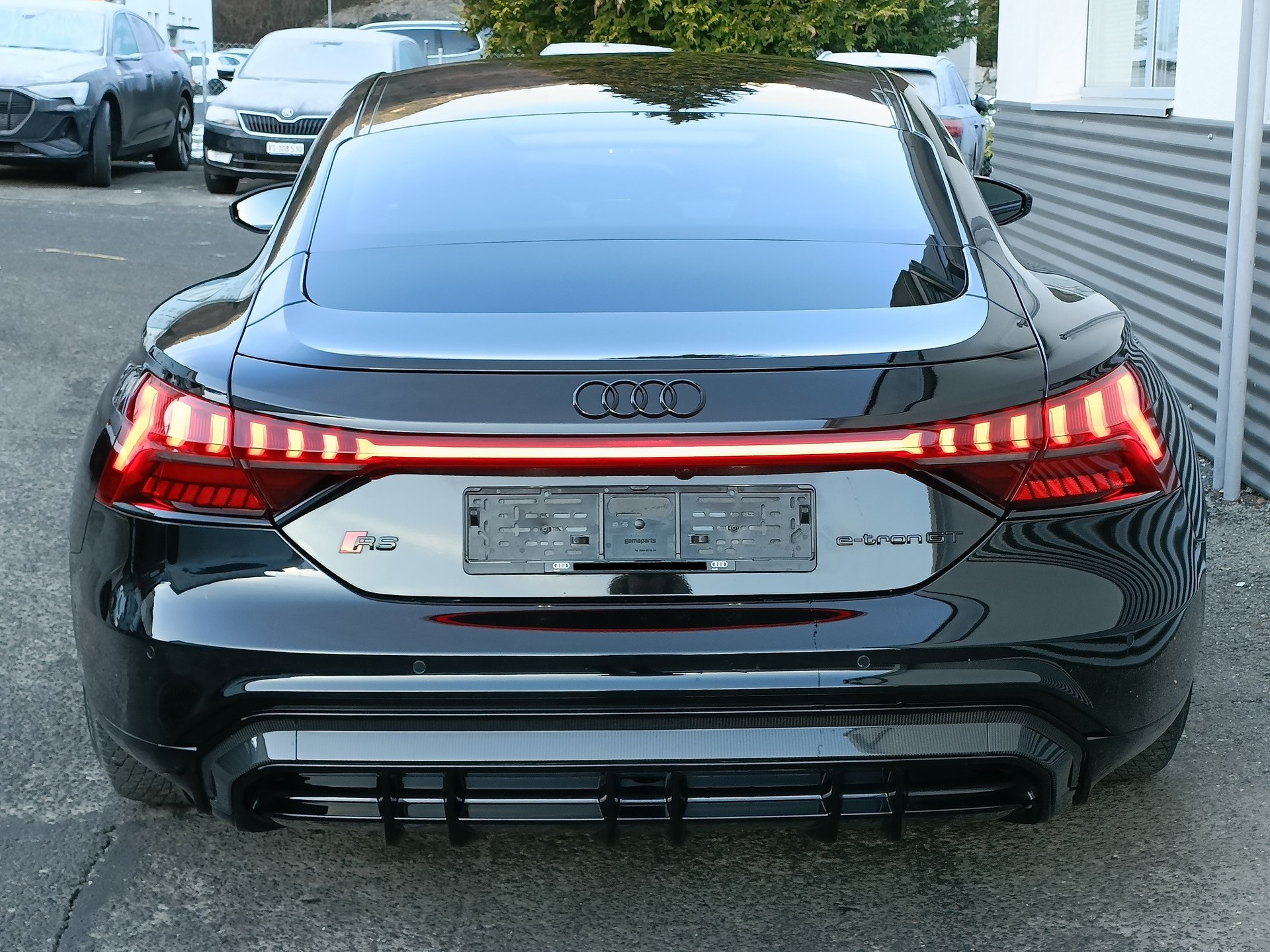 AUDI RS e-tron GT quattro-image-9