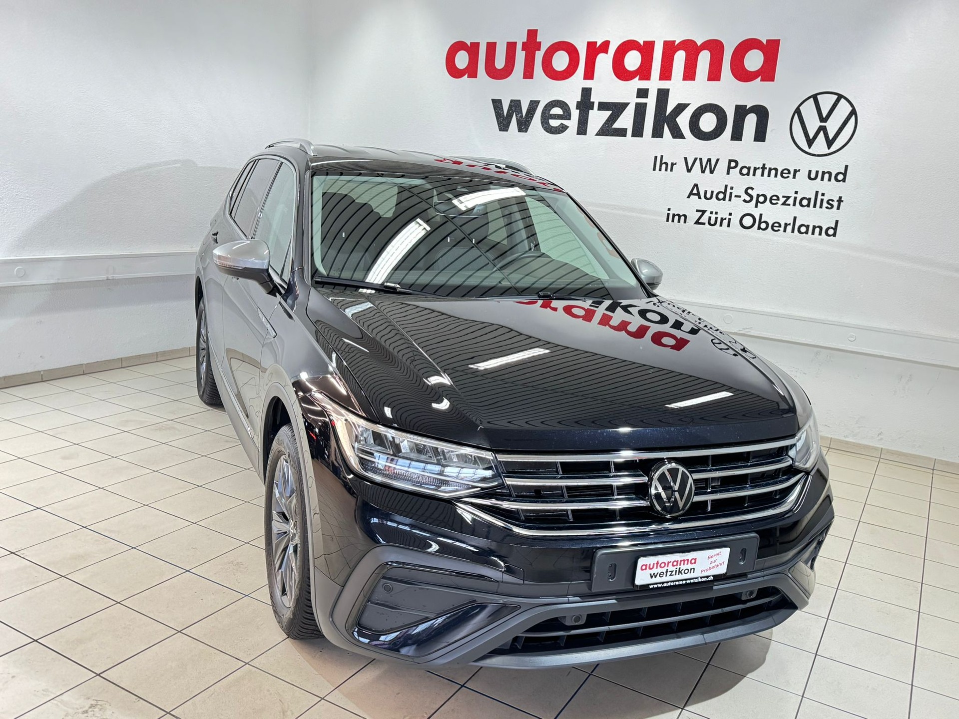VW Tiguan Allspace 1.5 TSI Life DSG-image-1