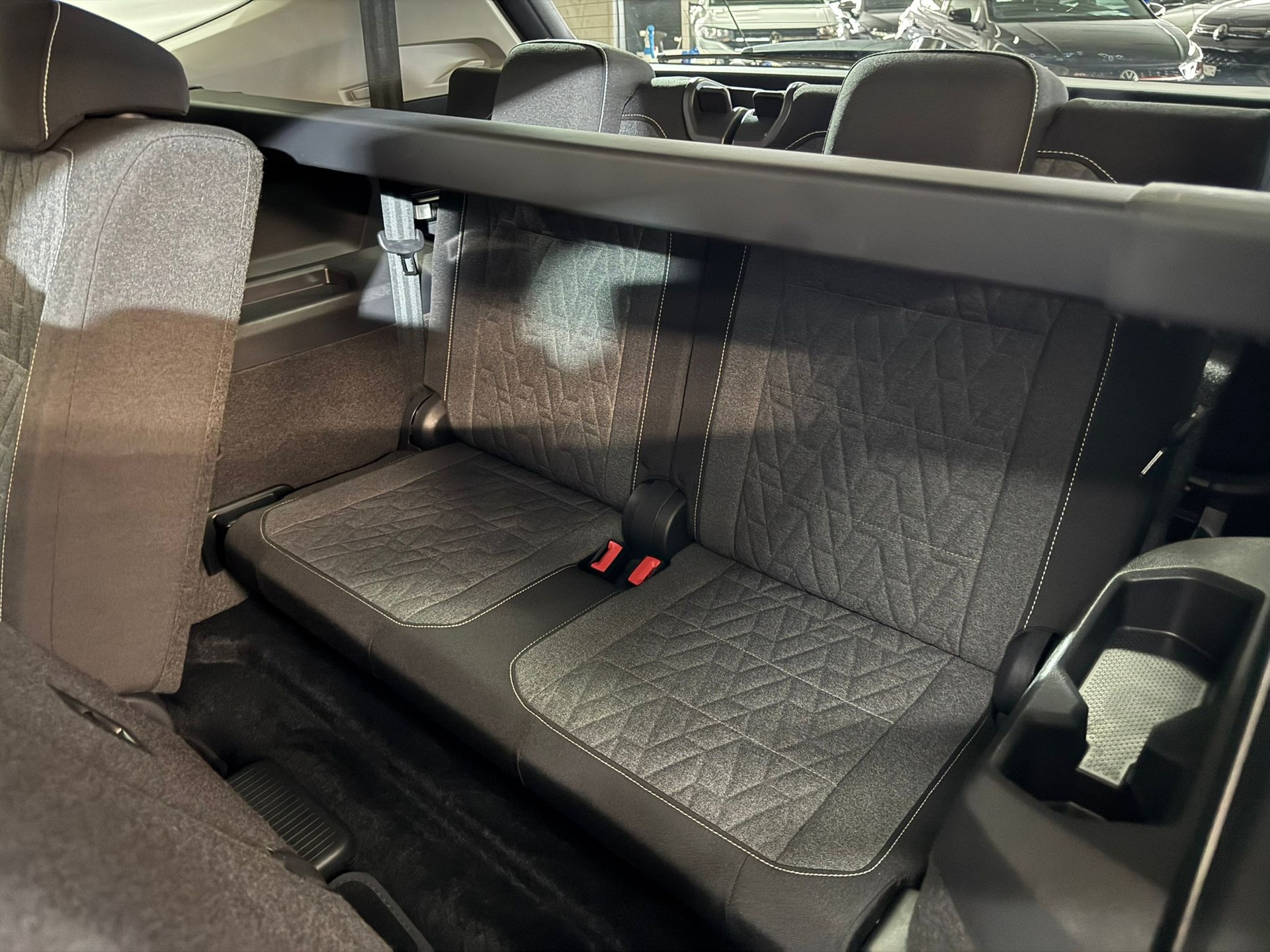 VW Tiguan Allspace 1.5 TSI Life DSG-image-10