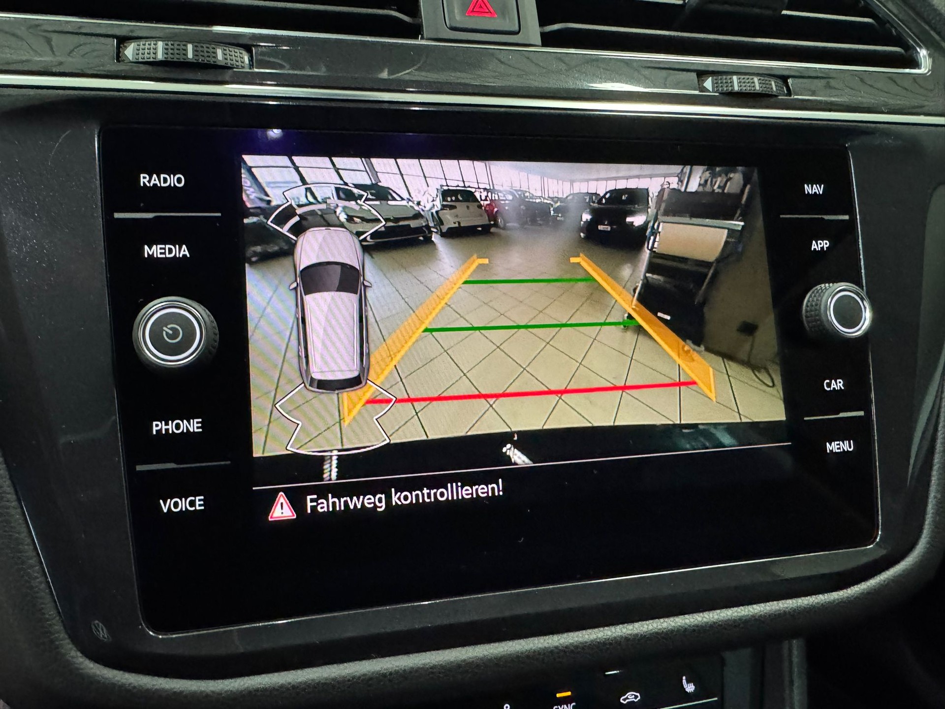 VW Tiguan Allspace 1.5 TSI Life DSG-image-12