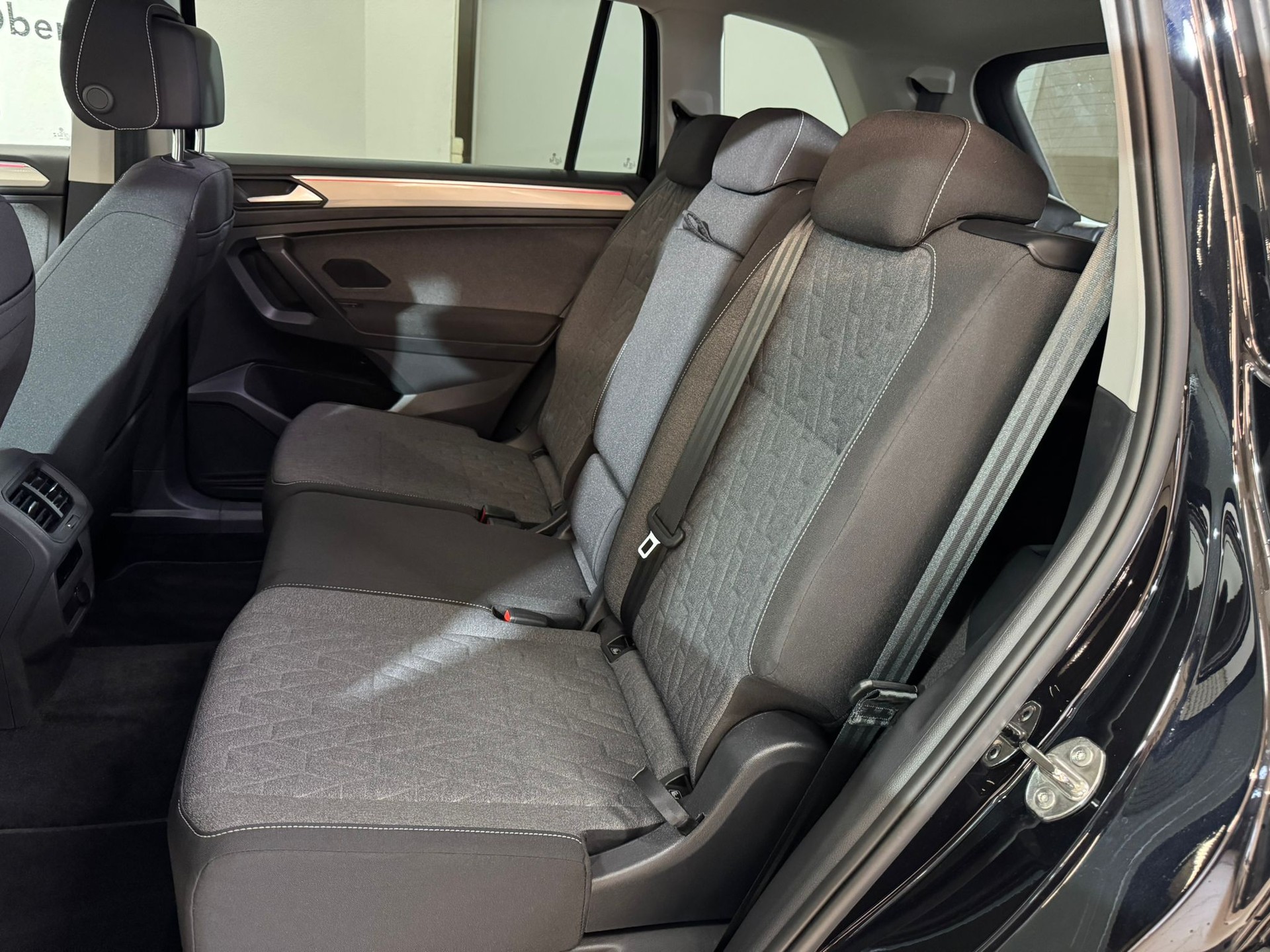 VW Tiguan Allspace 1.5 TSI Life DSG-image-9