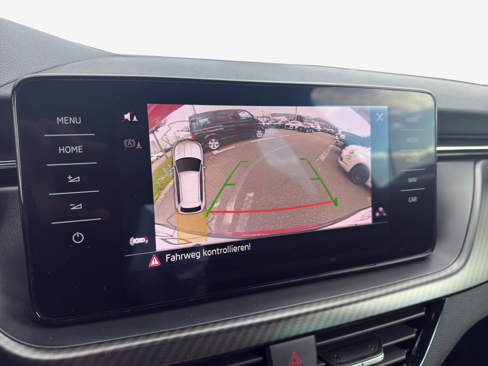 SKODA Kamiq 1.0 TSI Monte Carlo DSG-image-14