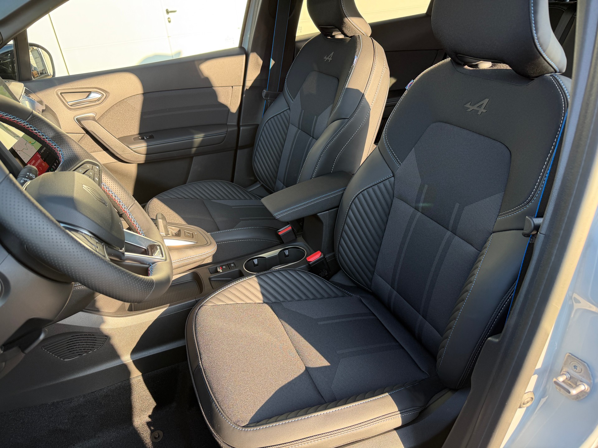 RENAULT Symbioz 1.8 E-Tech esprit Alpine-image-5
