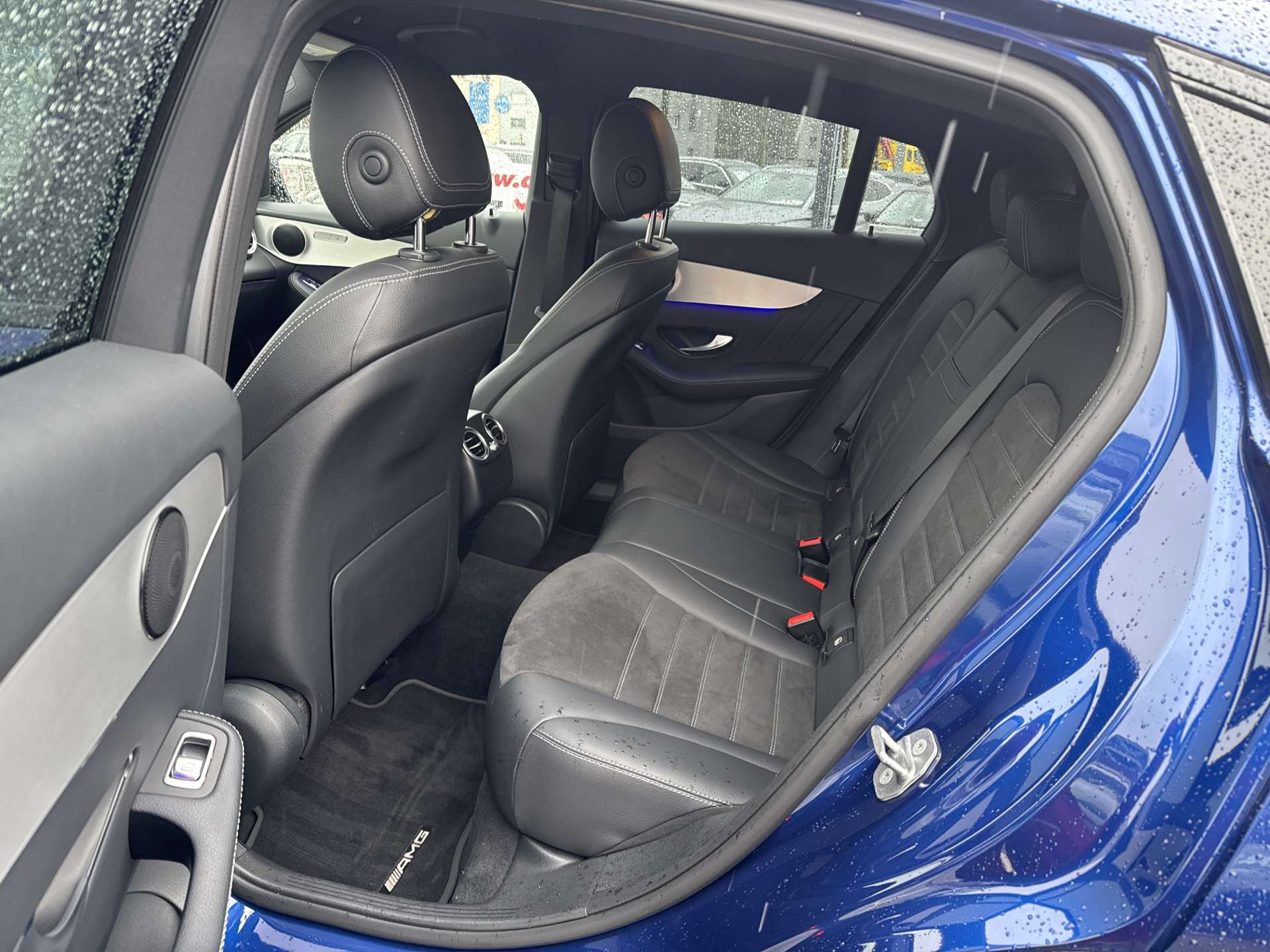 MERCEDES-BENZ GLC Coupé 400 d 330PS AMG-Line 4Matic G-Tronic Automat-image-6