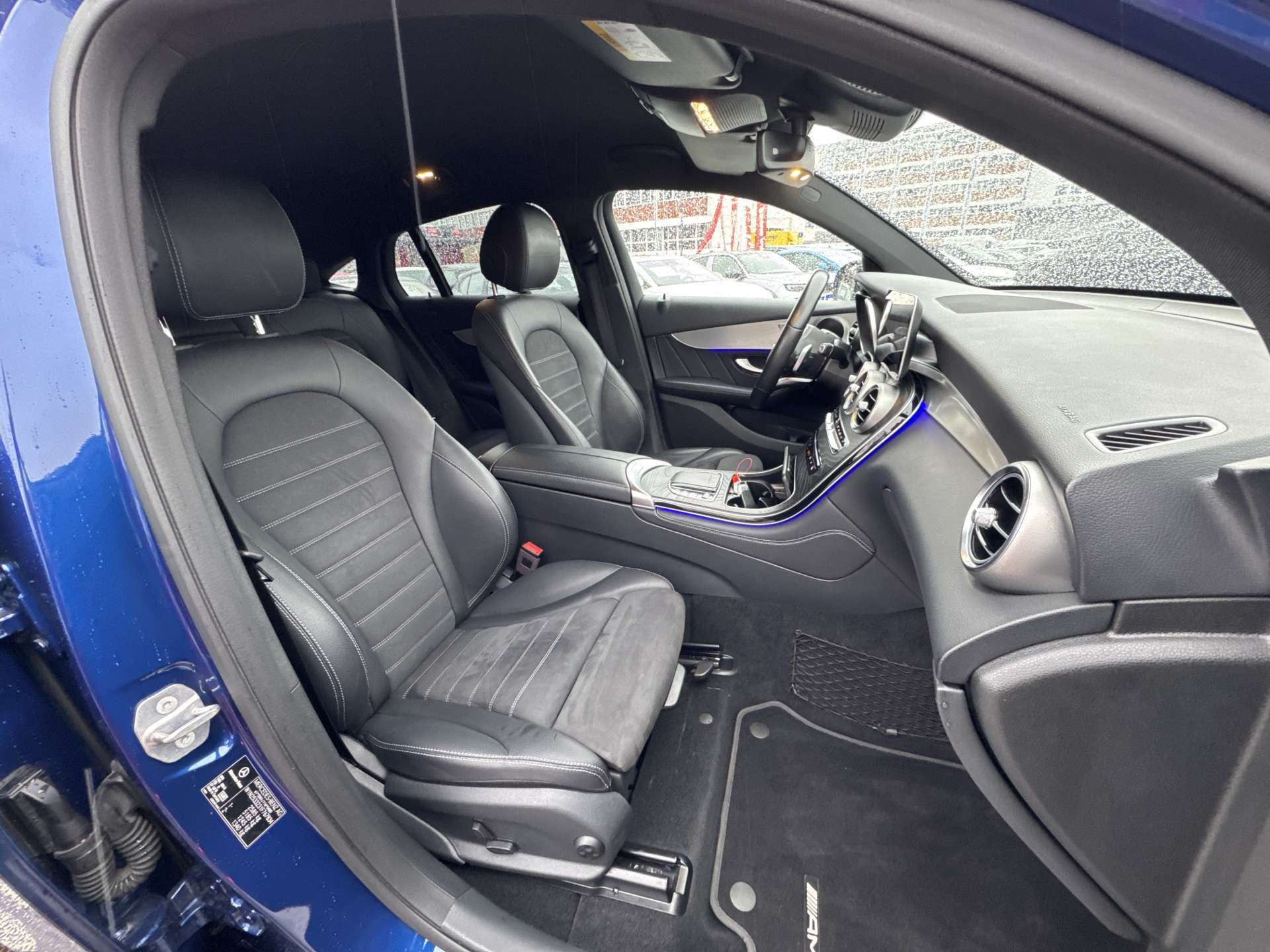 MERCEDES-BENZ GLC Coupé 400 d 330PS AMG-Line 4Matic G-Tronic Automat-image-12