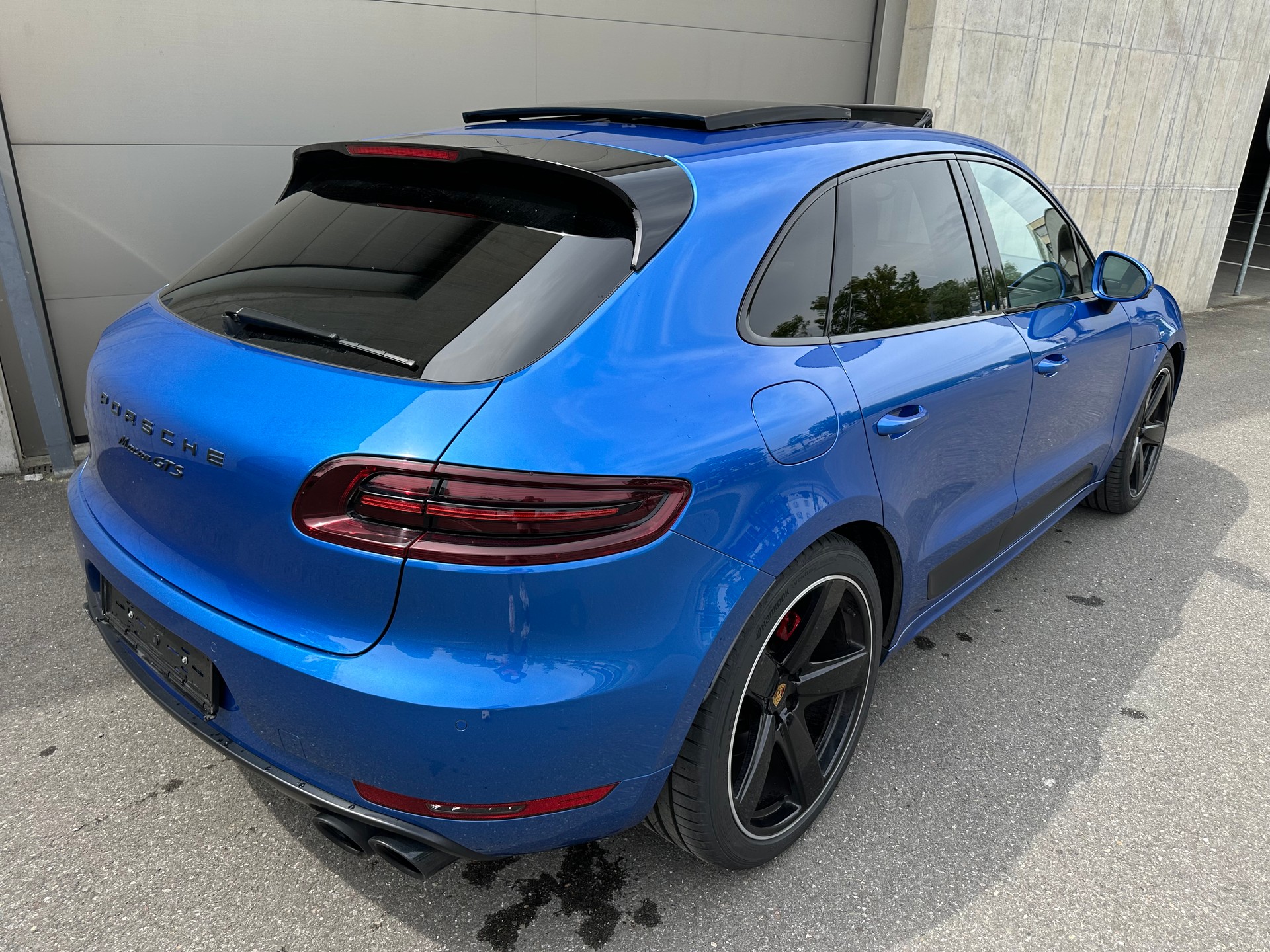 PORSCHE Macan GTS PDK PANO LUFTFAHRWERK 18 FACH SPORTSITZE VOLLLEDER 360 KAMERA BOSE SOUND NATURLEDER-image-7