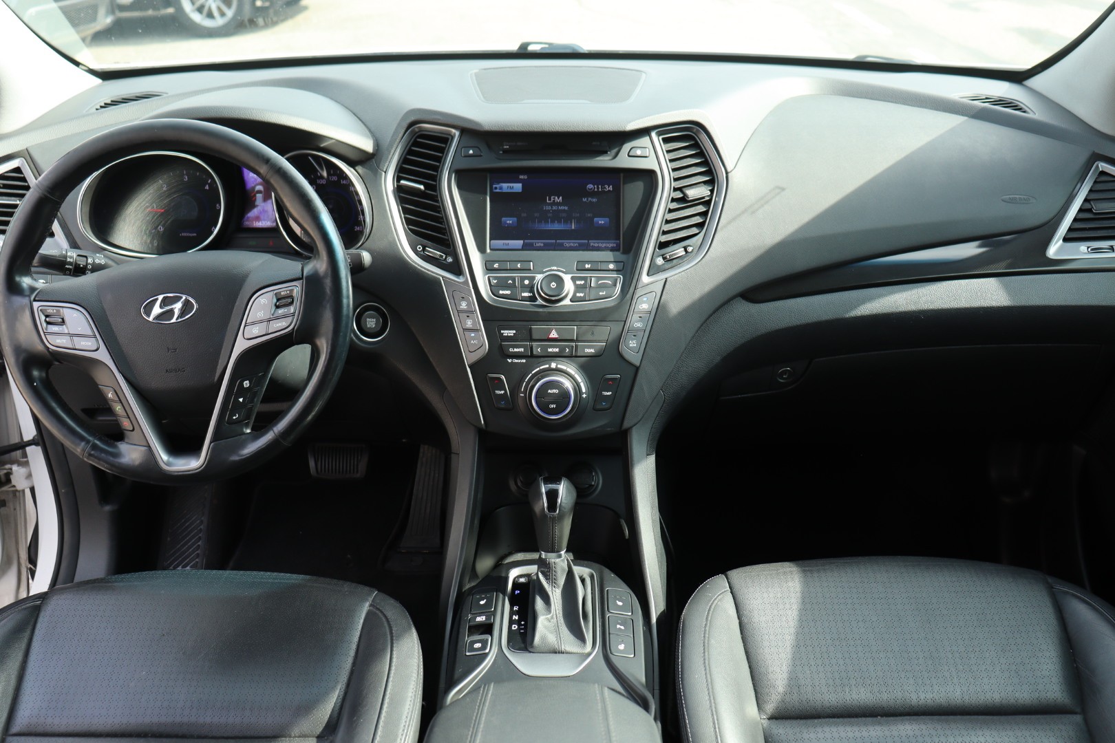 HYUNDAI Santa Fe 2.2 CRDI Premium 4WD Automatic • Expertise du jour • Service à jour-image-11