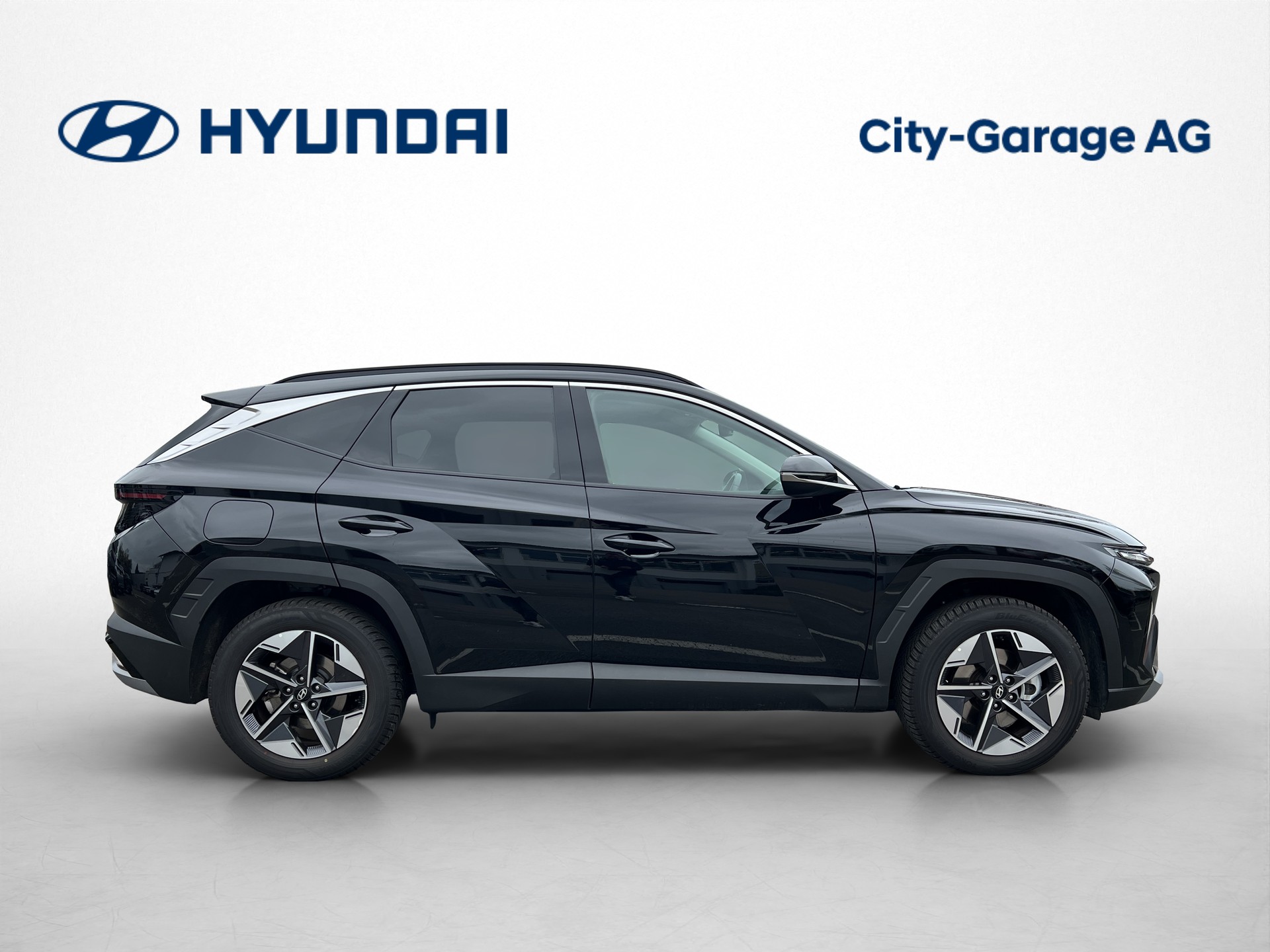 HYUNDAI Tucson 1.6 T-GDi Plug-in Hybrid Amplia 4WD-image-5