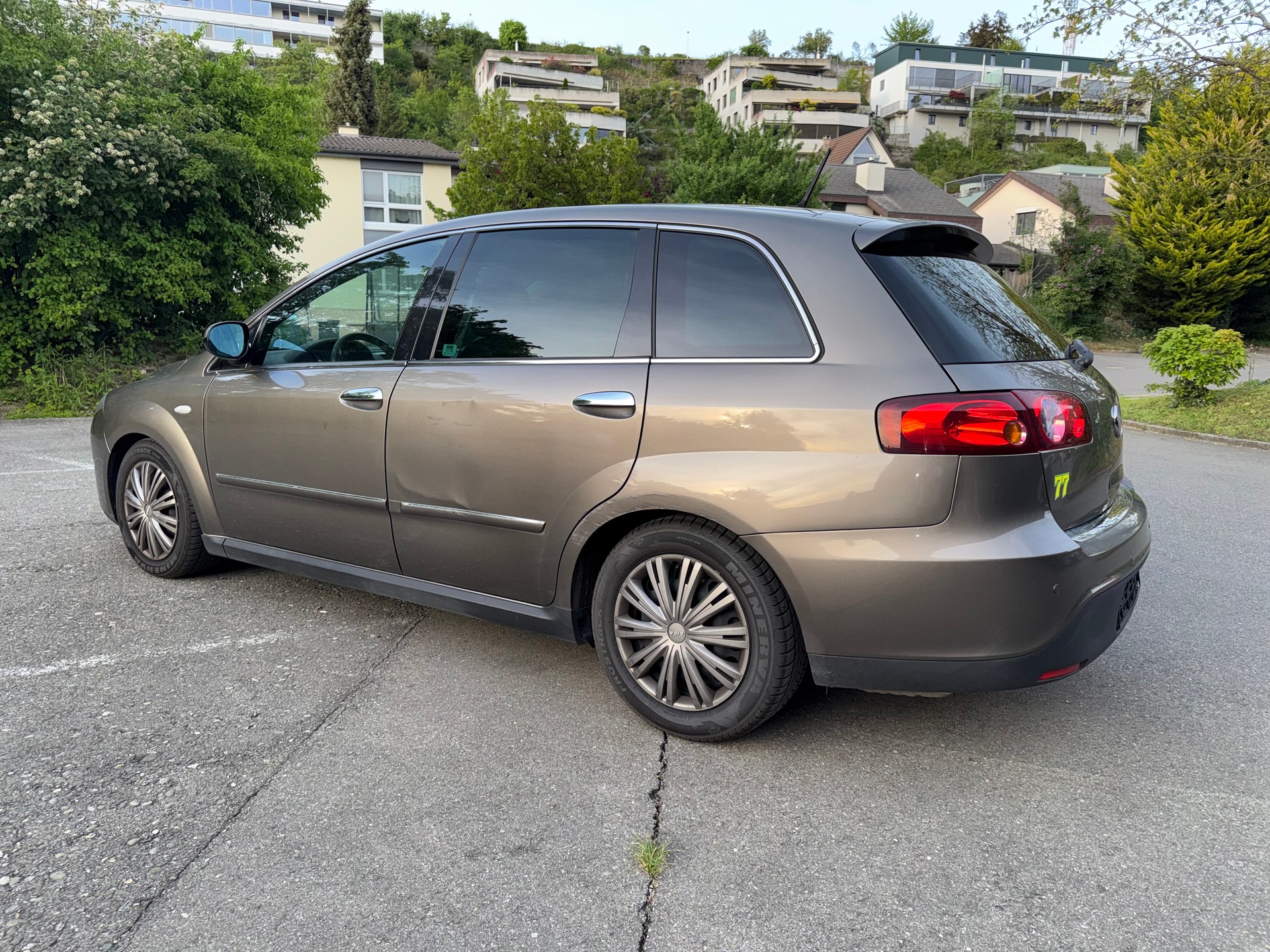 FIAT Croma 1.9 16V JTD Dynamic Automatic-image-1