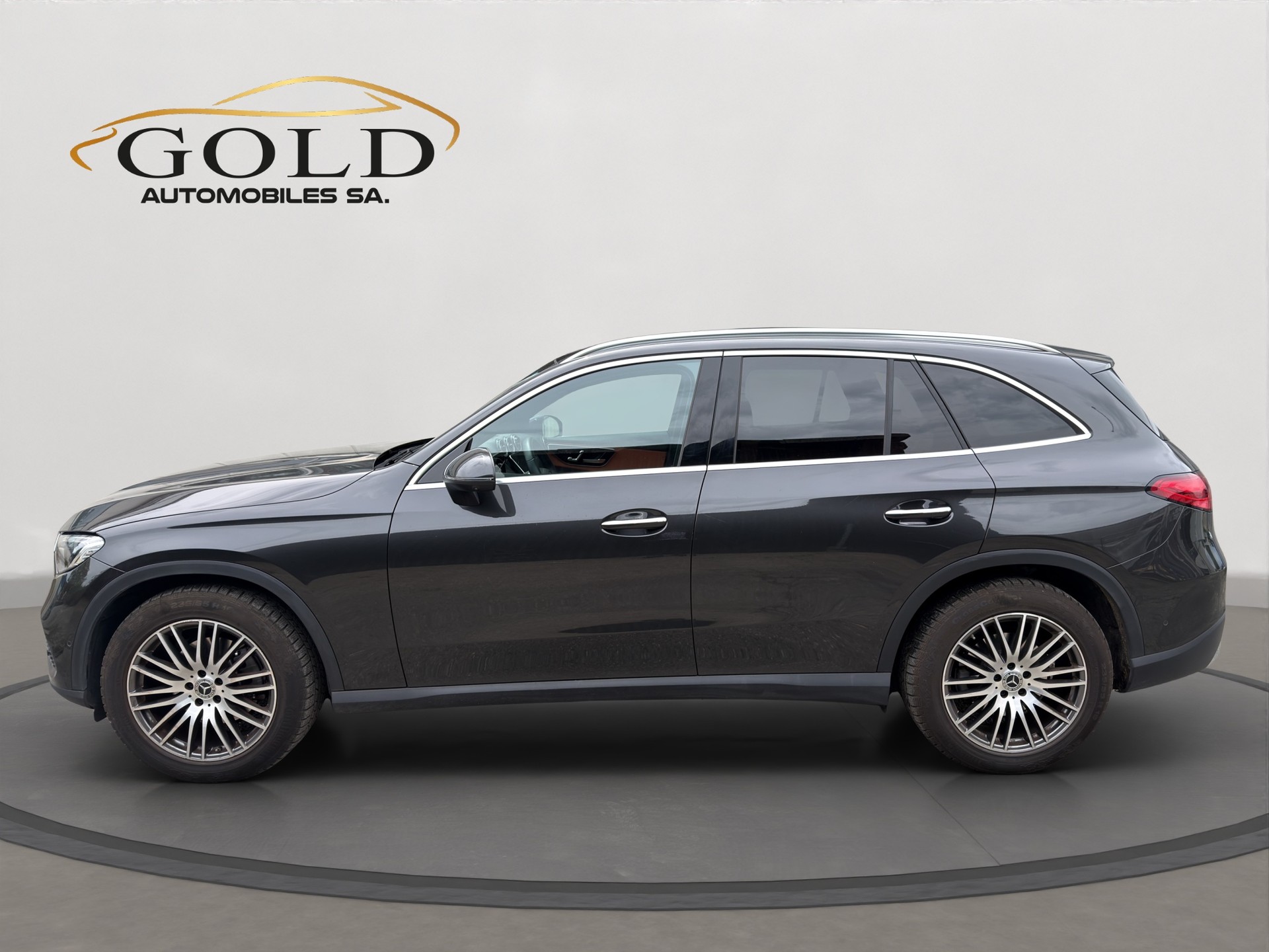 MERCEDES-BENZ GLC 200 Avantgarde 4Matic 9G-Tronic-image-10