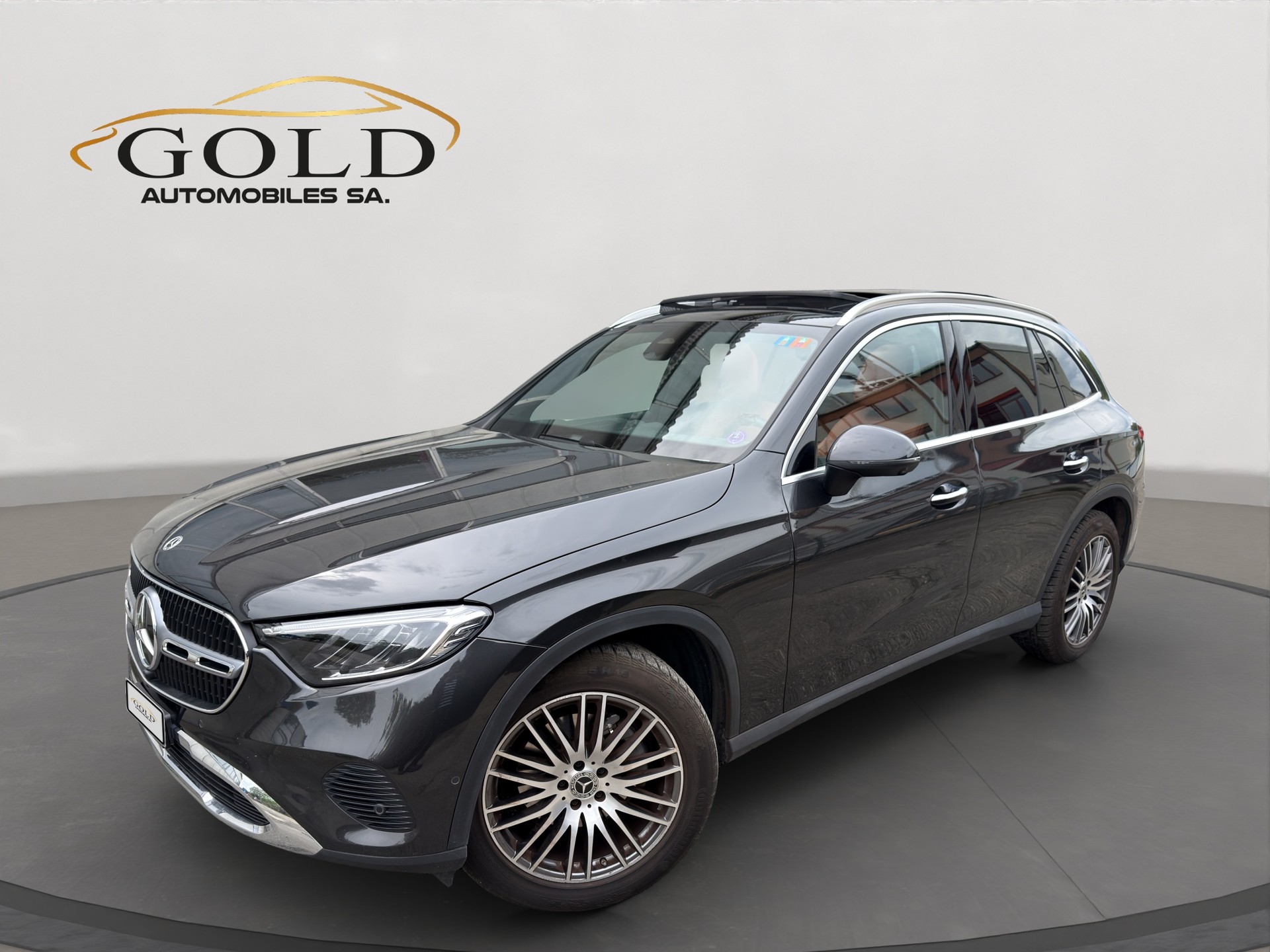 MERCEDES-BENZ GLC 200 Avantgarde 4Matic 9G-Tronic-image-0