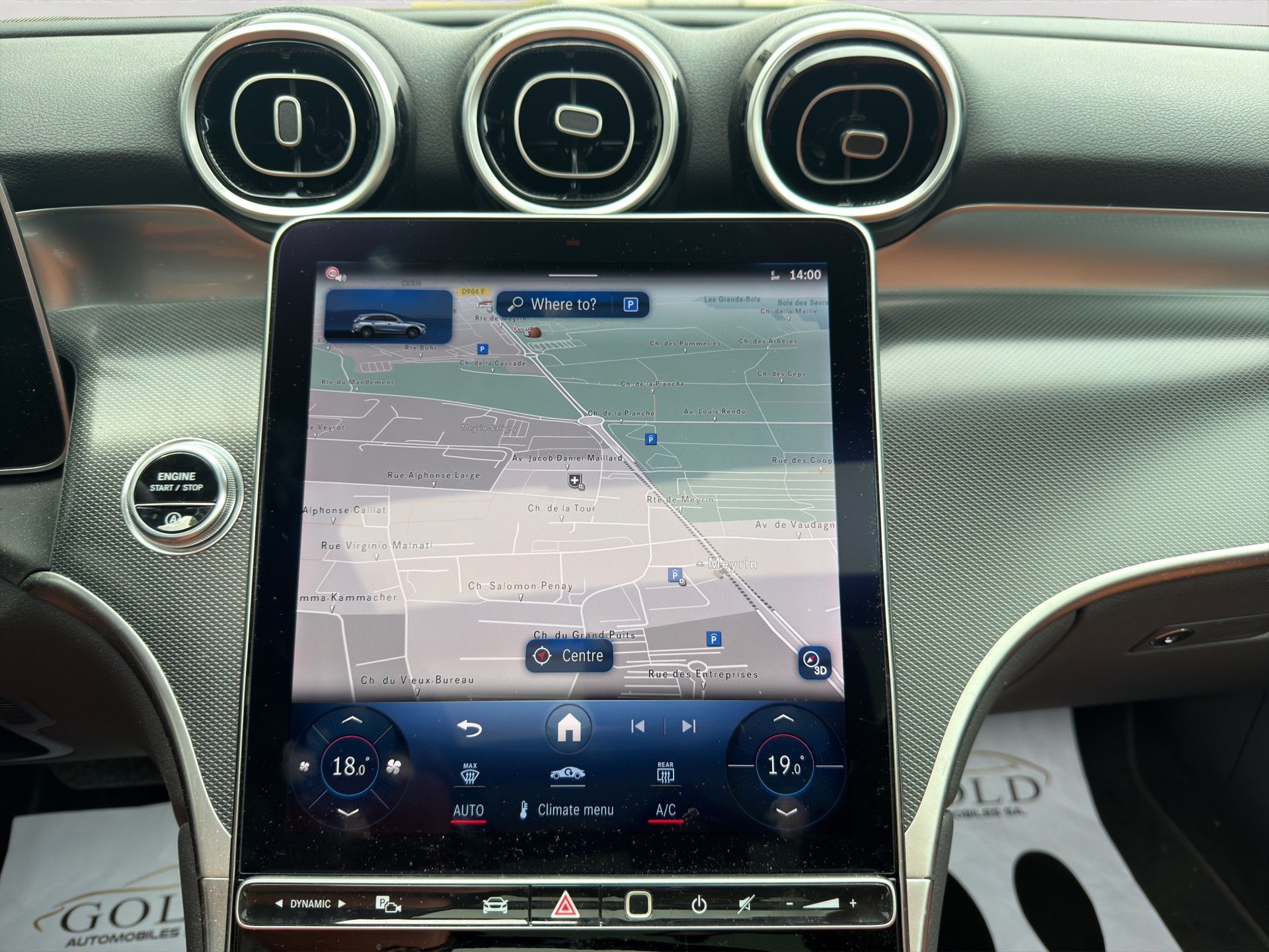 MERCEDES-BENZ GLC 200 Avantgarde 4Matic 9G-Tronic-image-6
