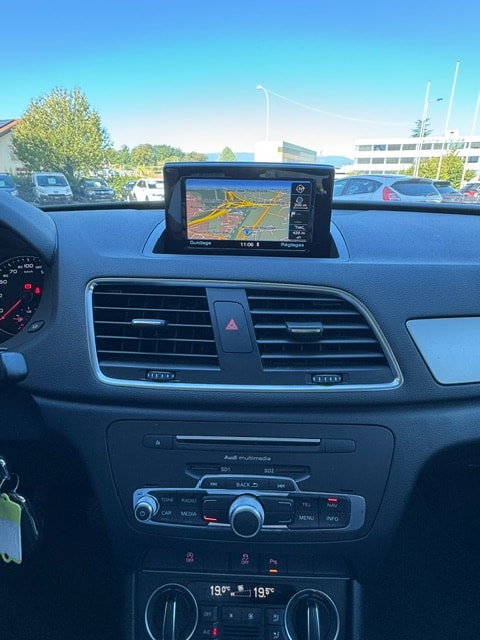 AUDI Q3 1.4 TFSI ultra design-image-12