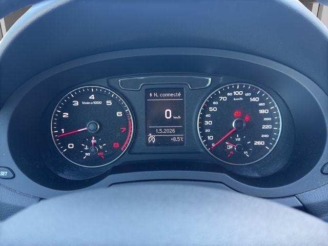 AUDI Q3 1.4 TFSI ultra design-image-9