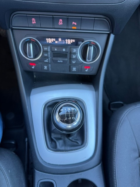 AUDI Q3 1.4 TFSI ultra design-image-17