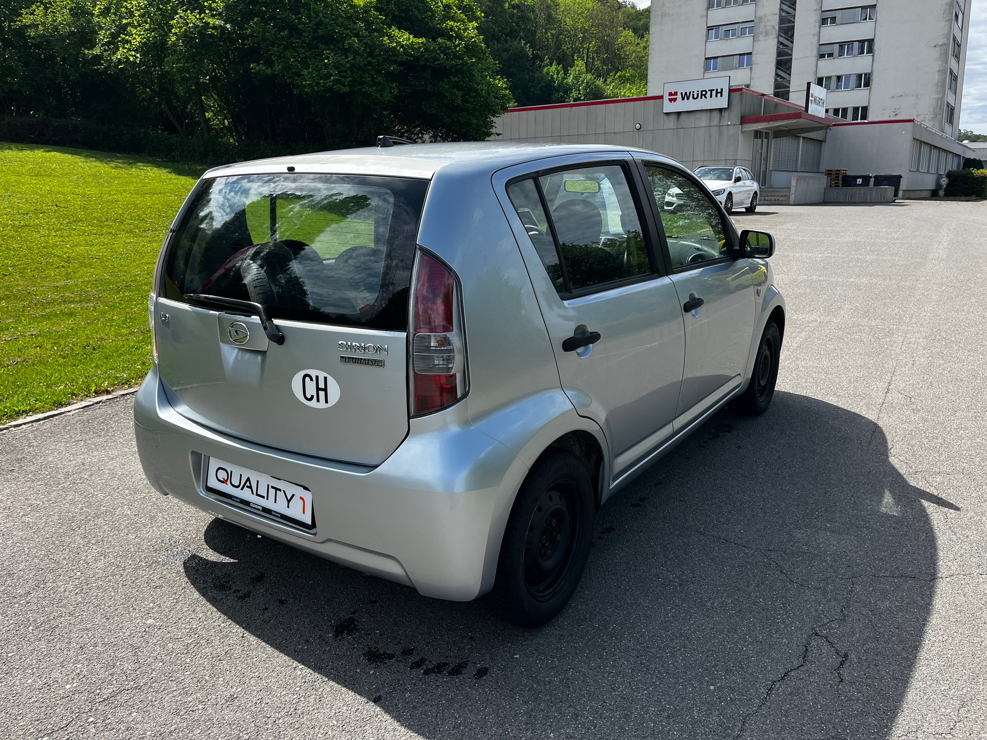 DAIHATSU SIRION-image-6