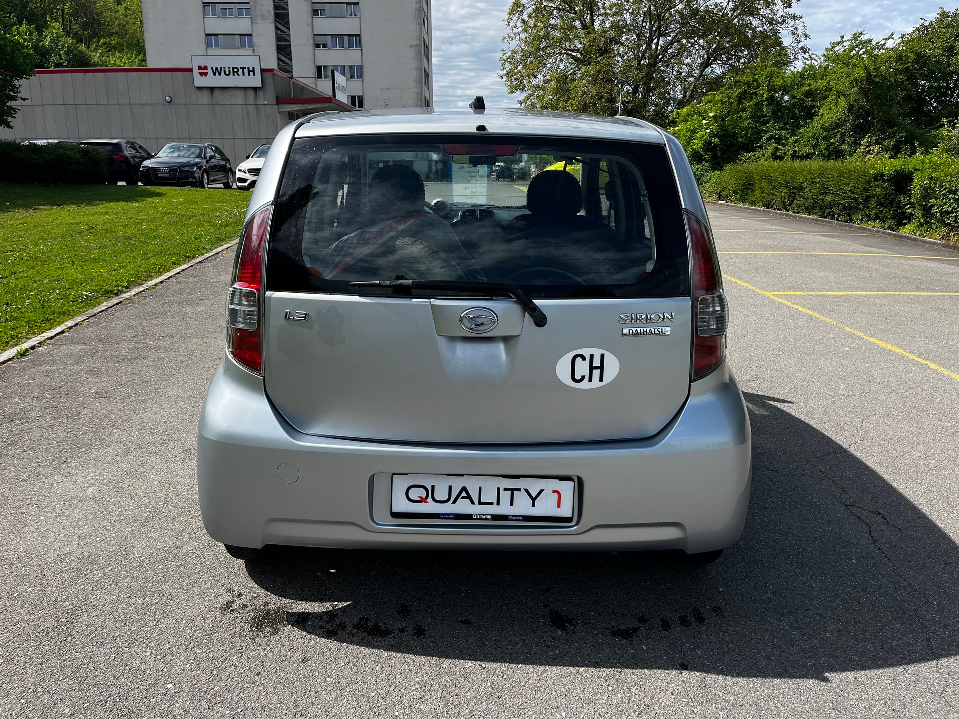 DAIHATSU SIRION-image-3