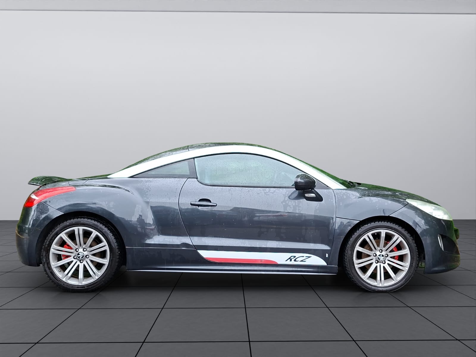 PEUGEOT RCZ 1.6 Turbo Black Yearling-image-8