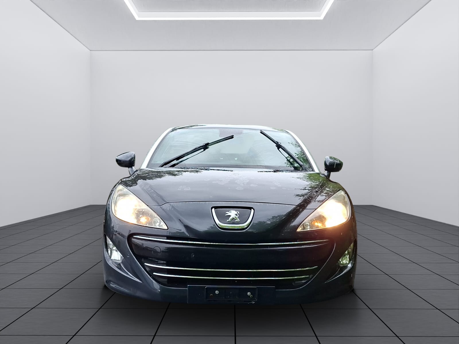 PEUGEOT RCZ 1.6 Turbo Black Yearling-image-1