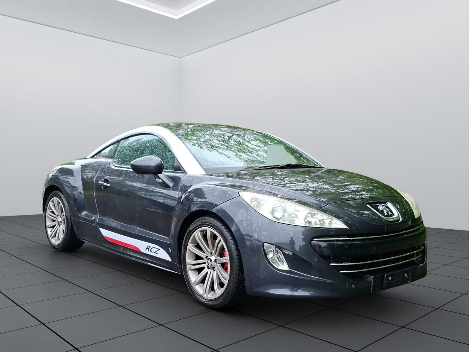 PEUGEOT RCZ 1.6 Turbo Black Yearling-image-2