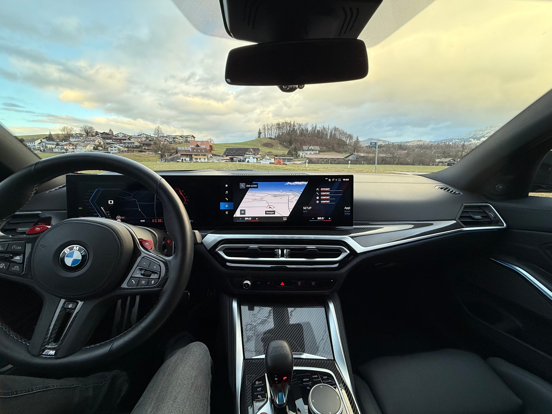 BMW M3 Competition xDrive-image-2