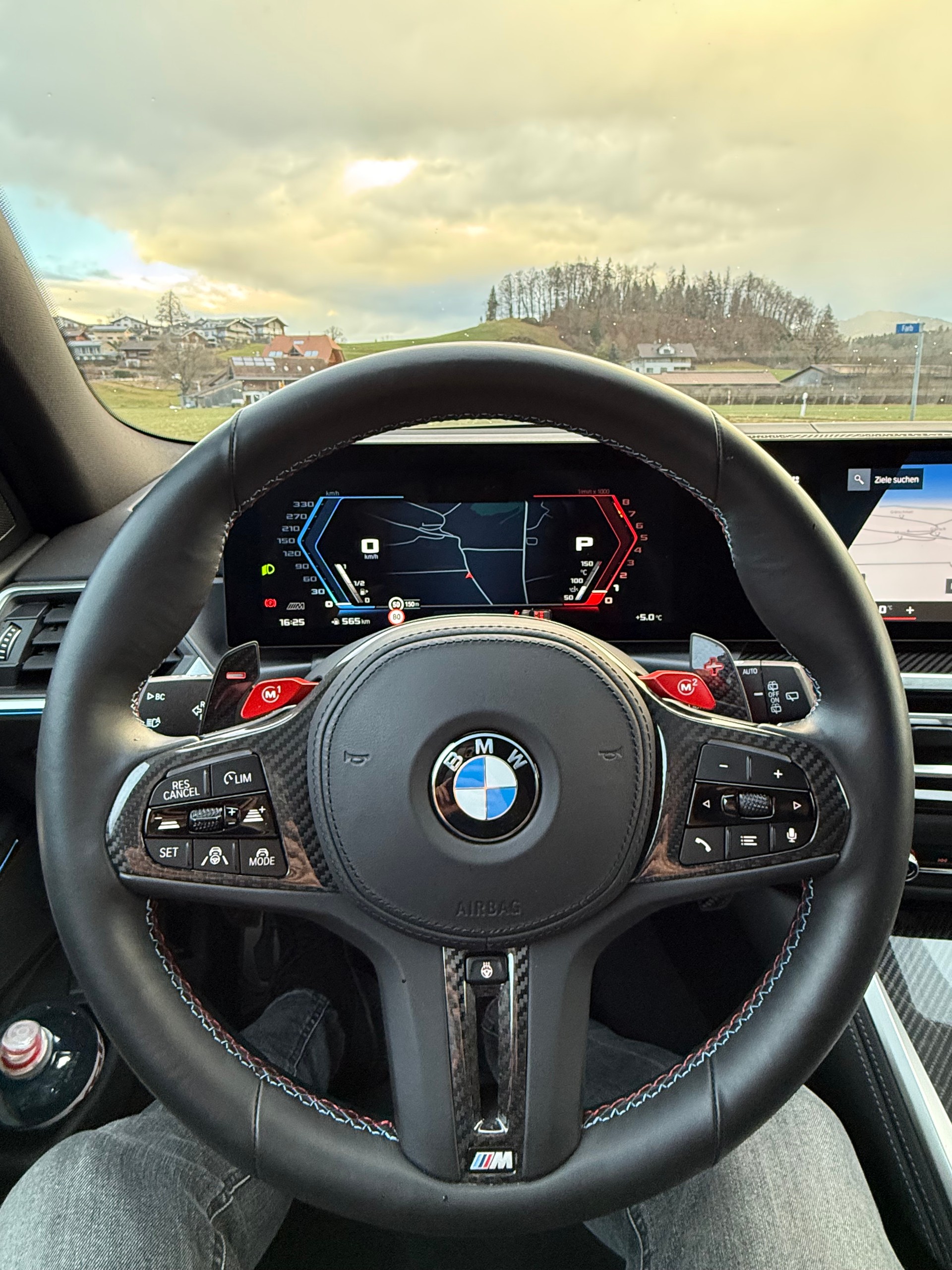 BMW M3 Competition xDrive-image-5