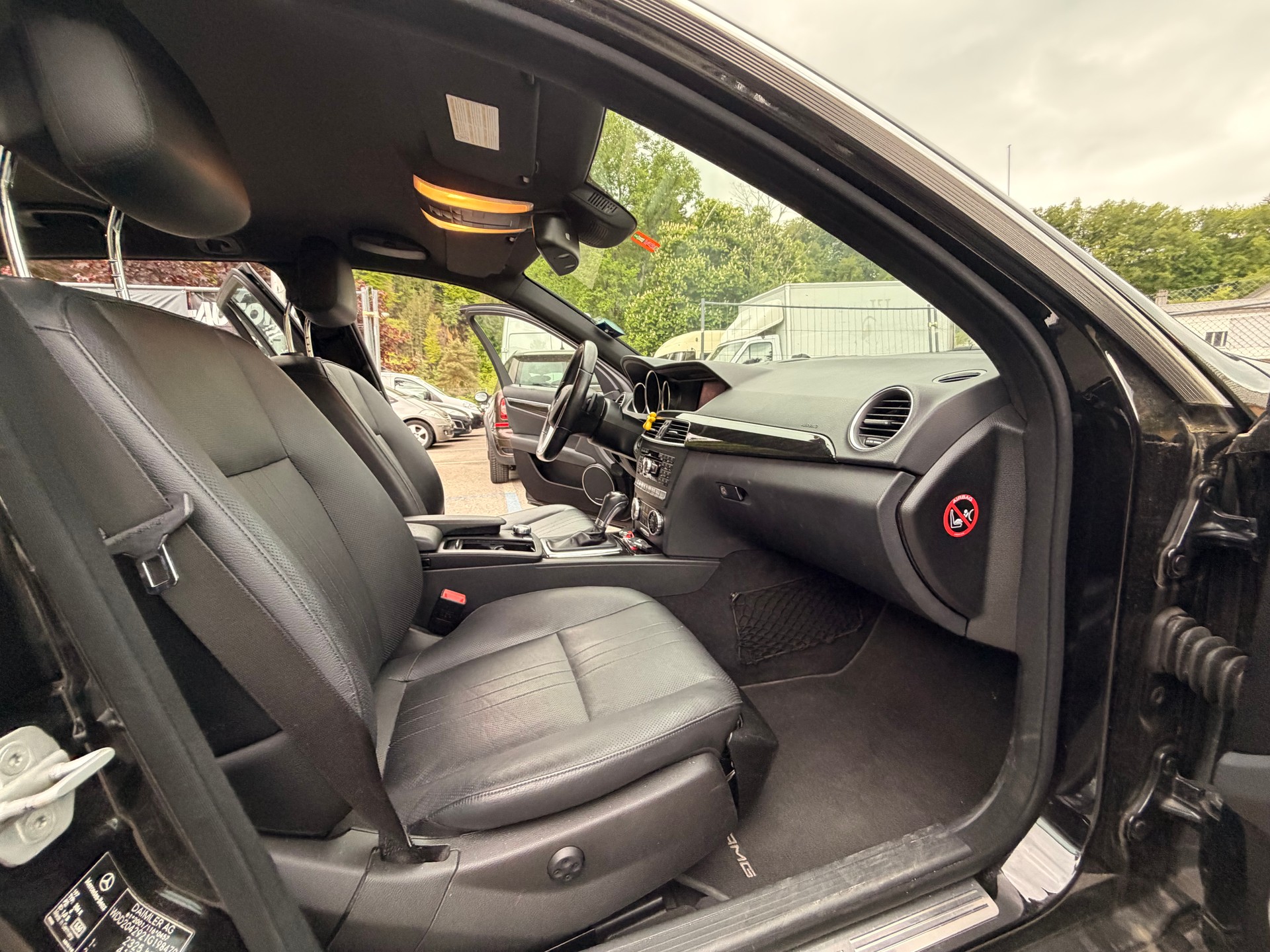 MERCEDES-BENZ C 300 CDI Elégance 4Matic 7G-Tronic-image-13