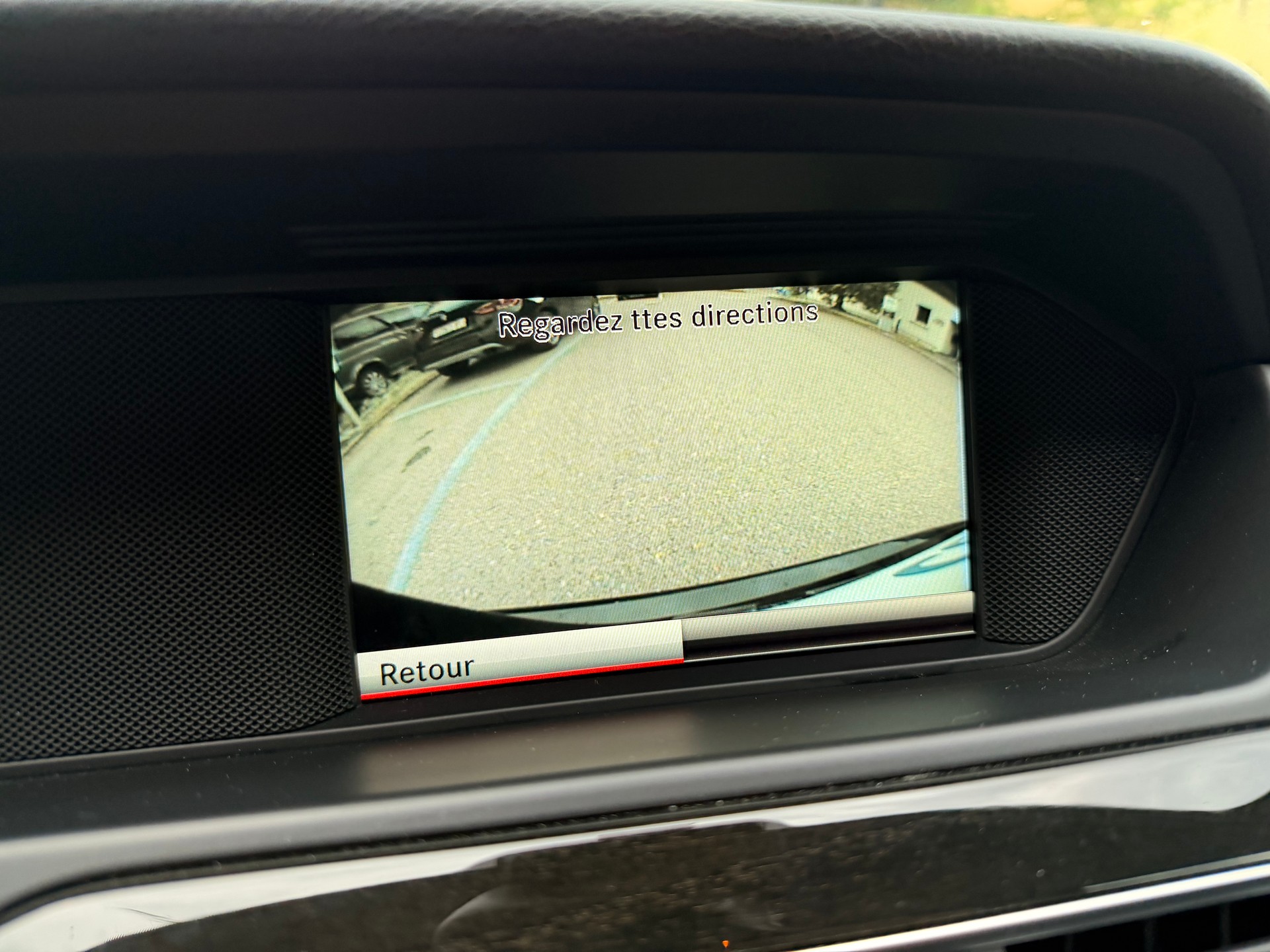 MERCEDES-BENZ C 300 CDI Elégance 4Matic 7G-Tronic-image-27