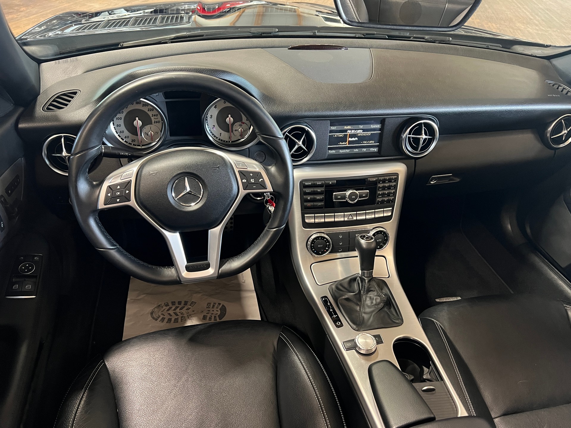 MERCEDES-BENZ SLK 250 7G-Tronic-image-13