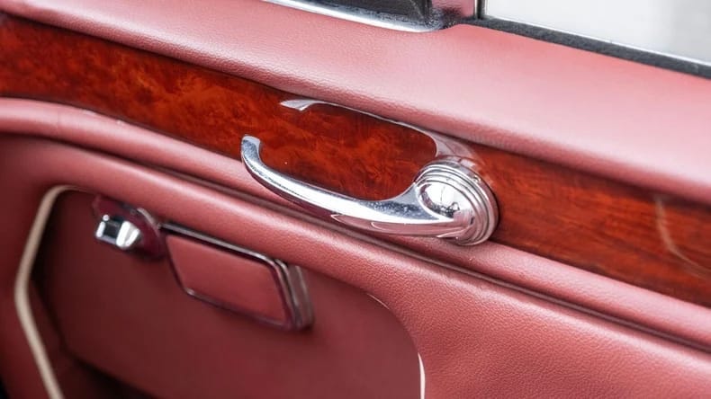 BENTLEY S3 CHINESE EYE VETERAN-image-12