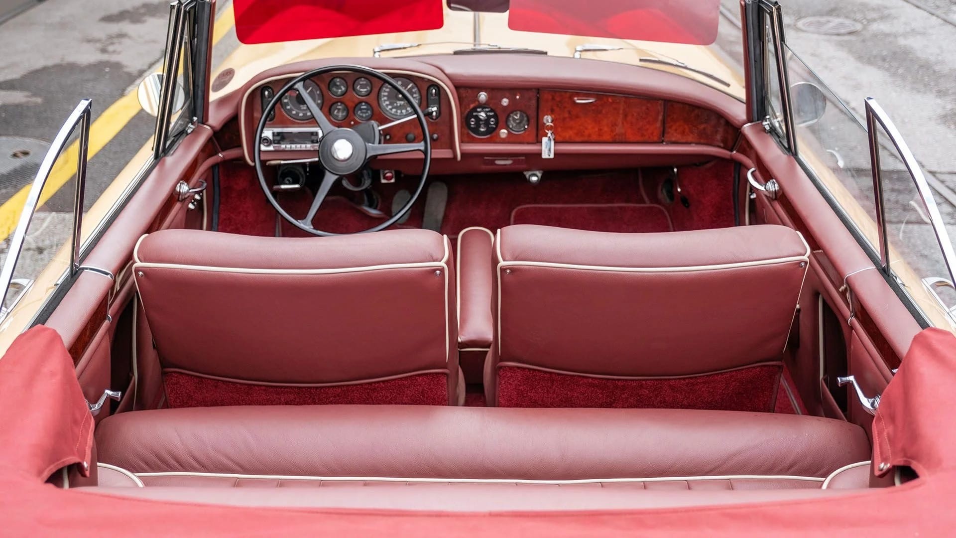 BENTLEY S3 CHINESE EYE VETERAN-image-9