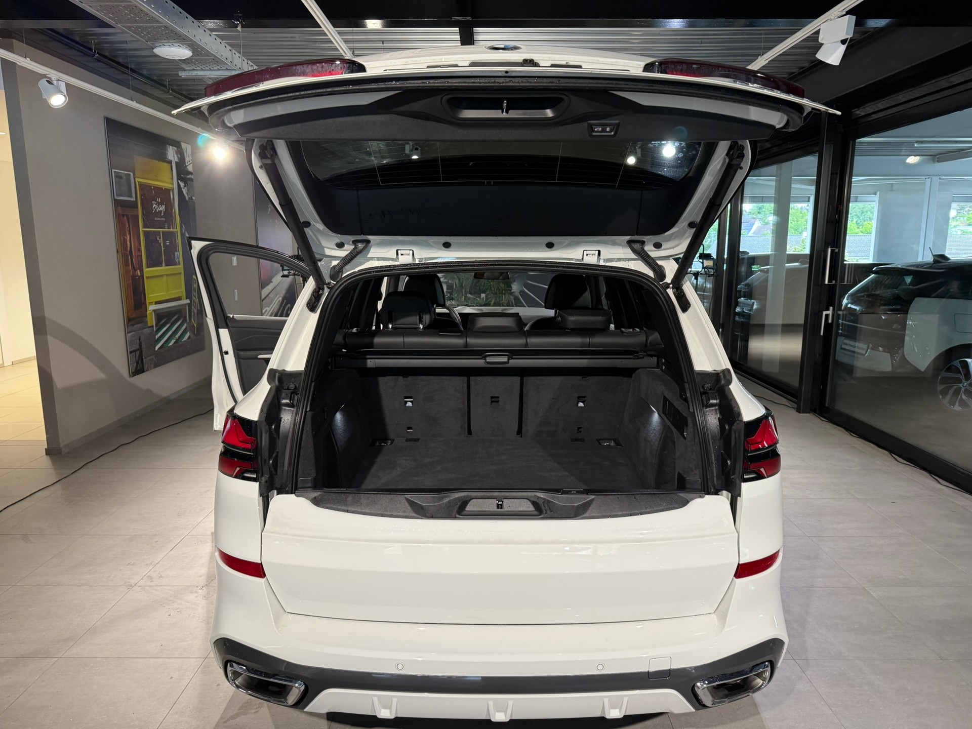 BMW X5 xDrive 48V 30d M Sport Steptronic-image-14