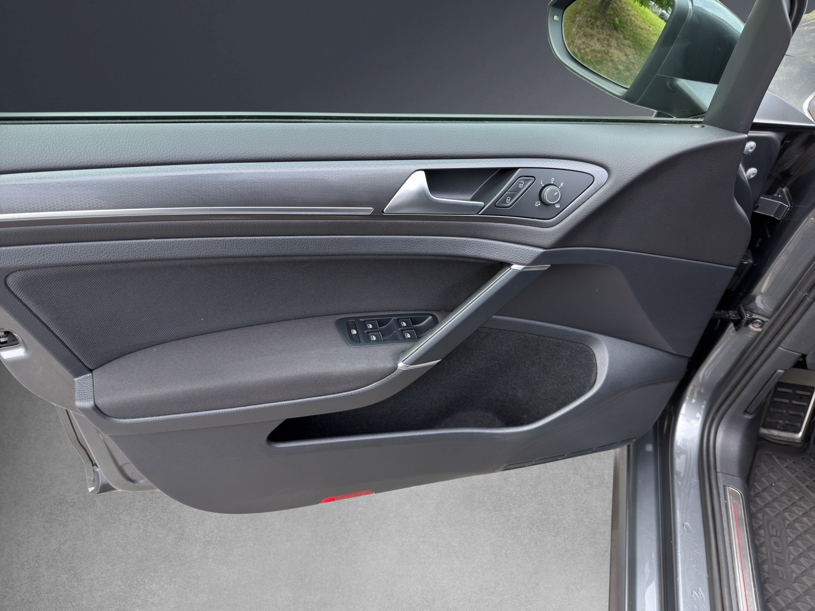 VW Golf 2.0 TSI GTI Performance DSG-image-12