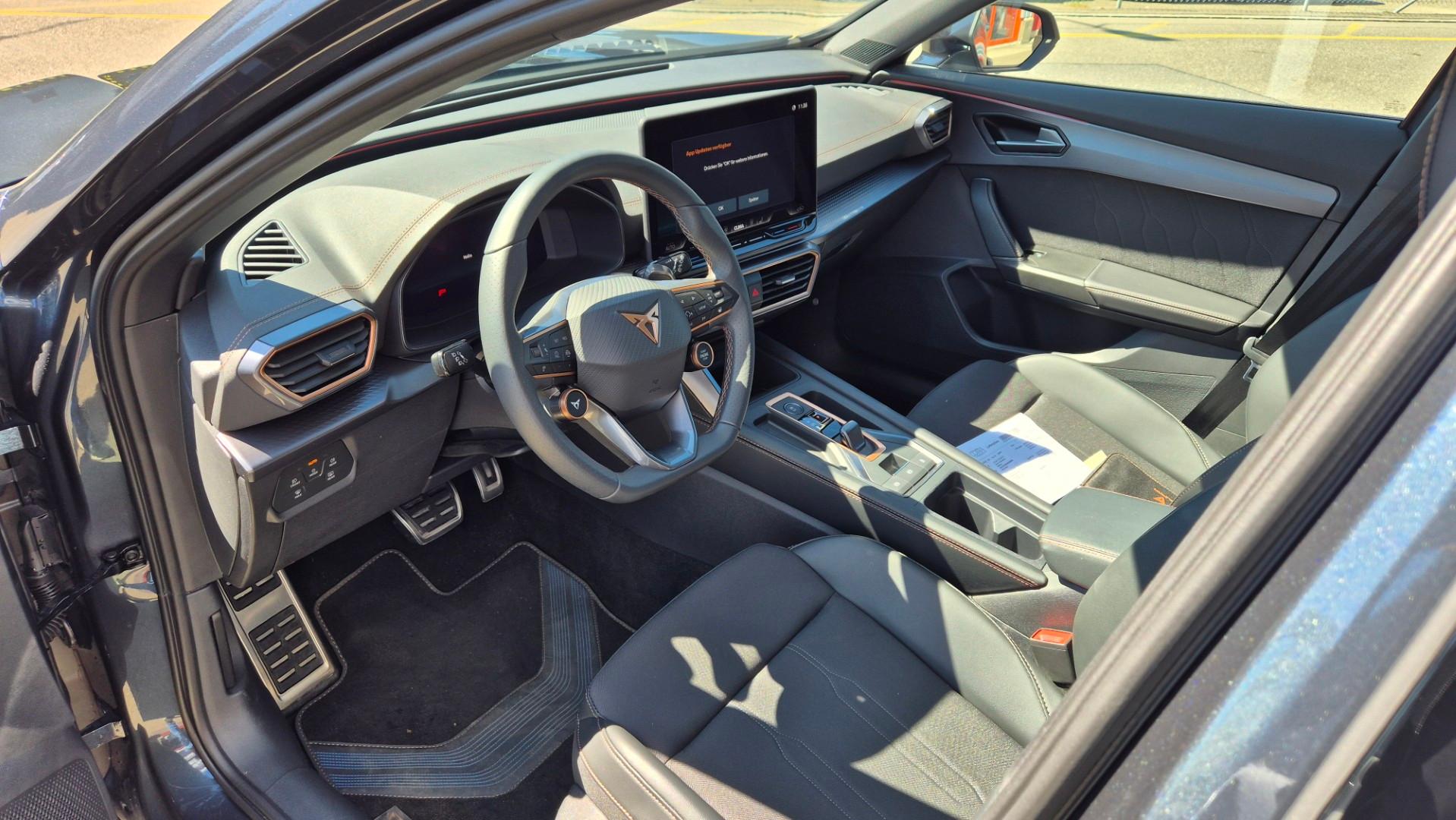 CUPRA Formentor 1.5 eTSI DSG-image-10