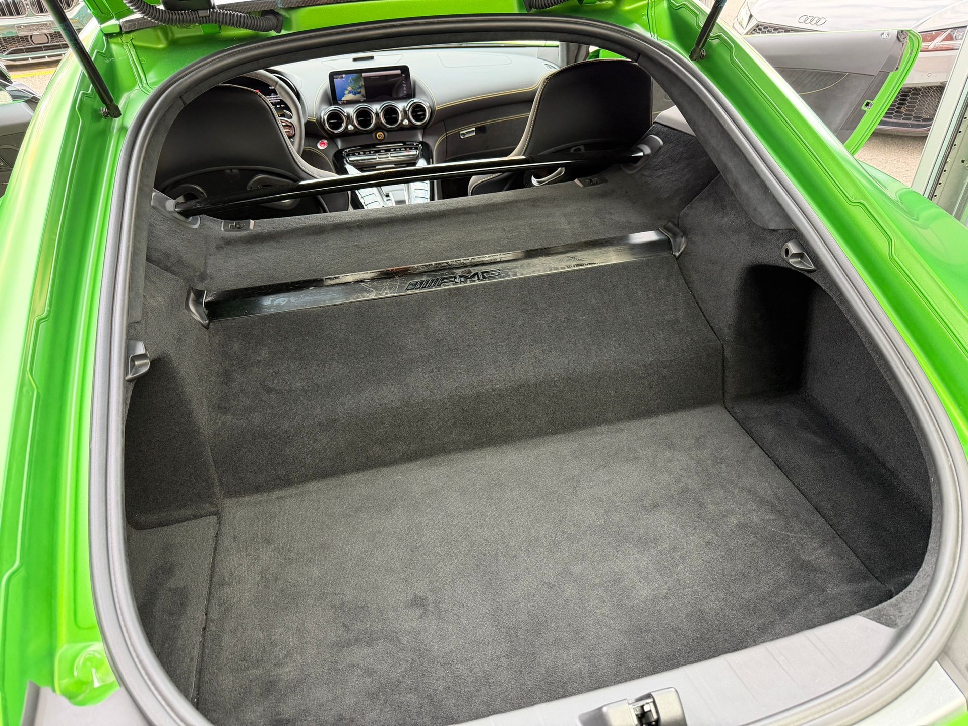 MERCEDES-BENZ AMG GT R Speedshift DCT-image-21