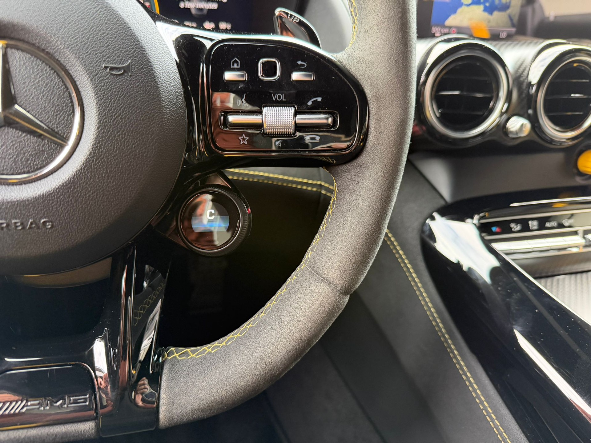 MERCEDES-BENZ AMG GT R Speedshift DCT-image-14