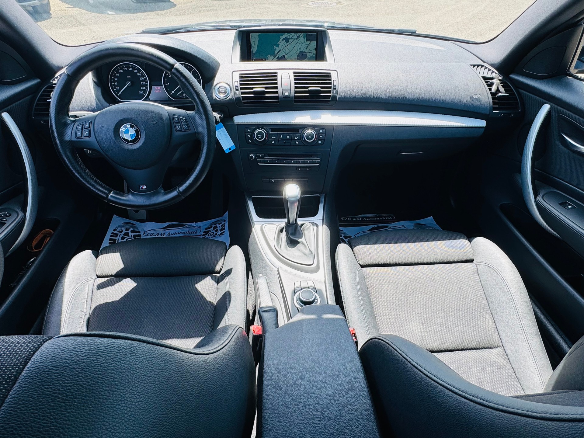 BMW 125i Coupé Steptronic M-Sport-image-8
