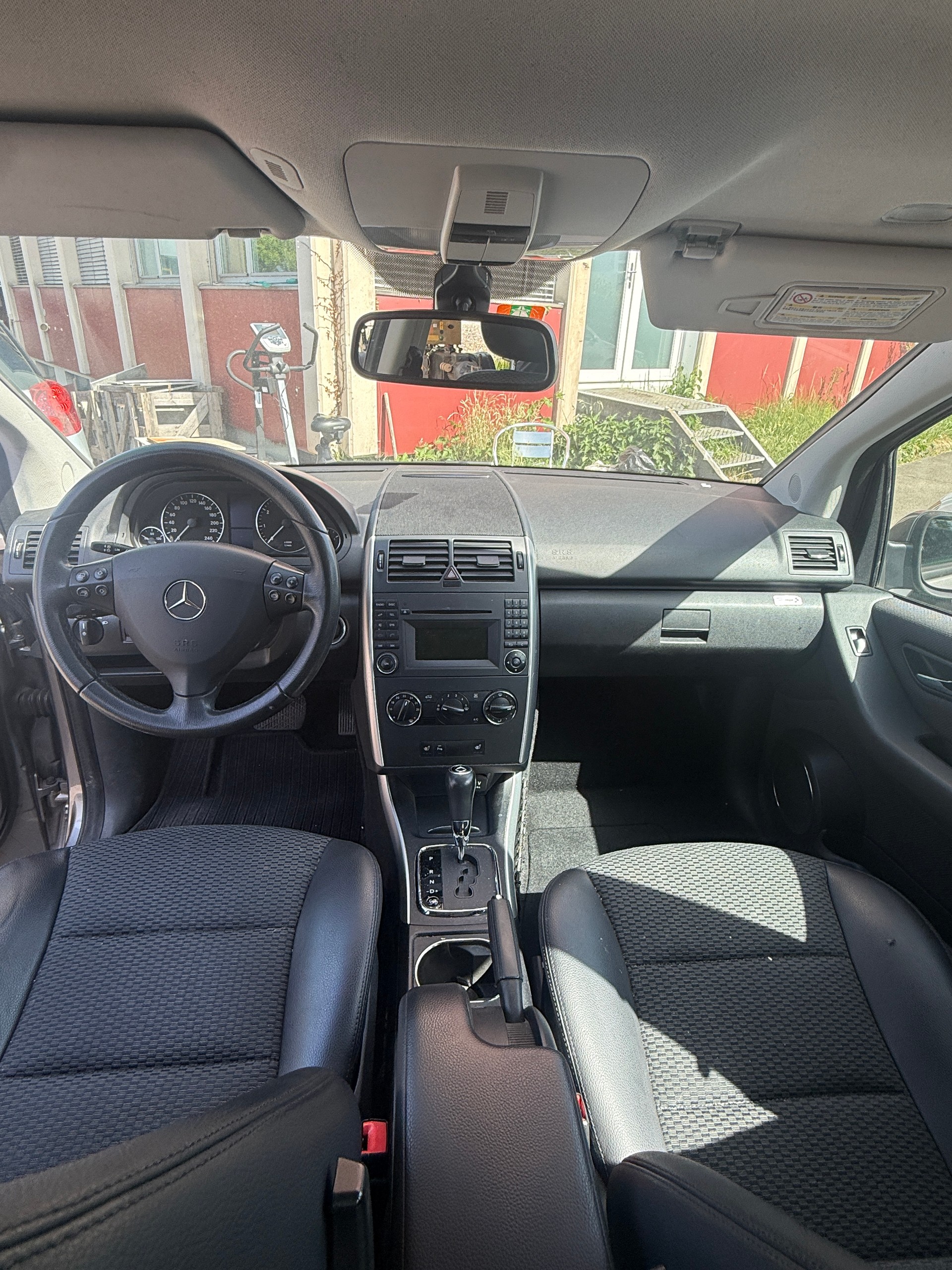 MERCEDES-BENZ A 180 (170) Avantgarde Autotronic-image-10